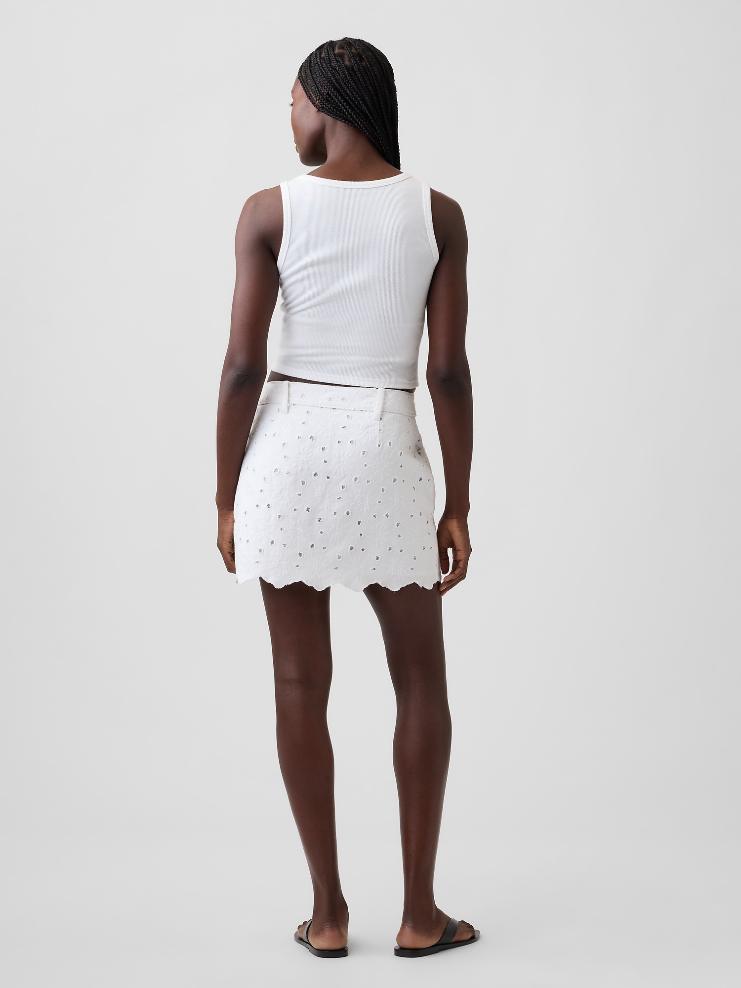 Женские юбки Gap Embroidered Mini Skirt — фото 2