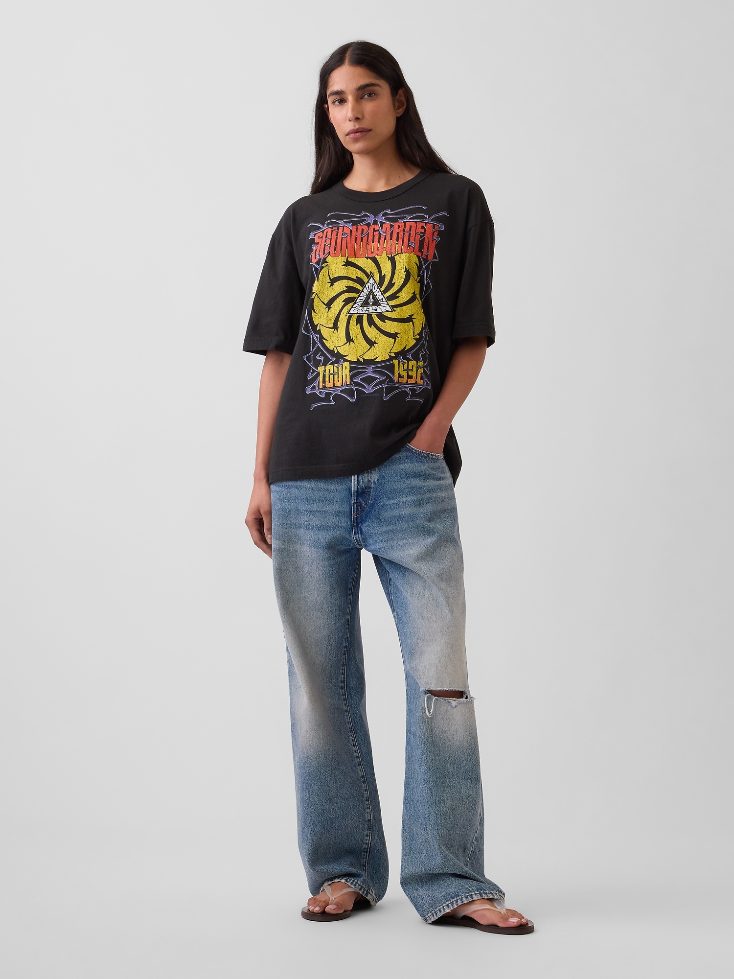 Мужские футболки Gap Soundgarden Heavyweight Crop Graphic T-Shirt — фото 6