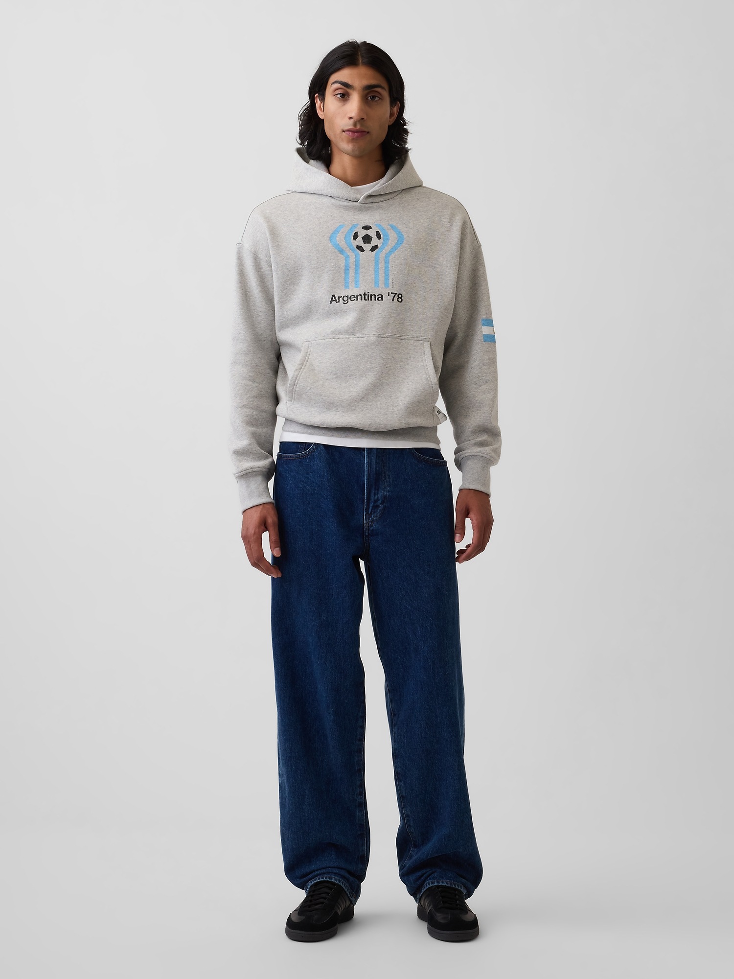 Мужские худи Gap FIFA WORLD CUP™ VintageSoft Terry Oversized — фото 2