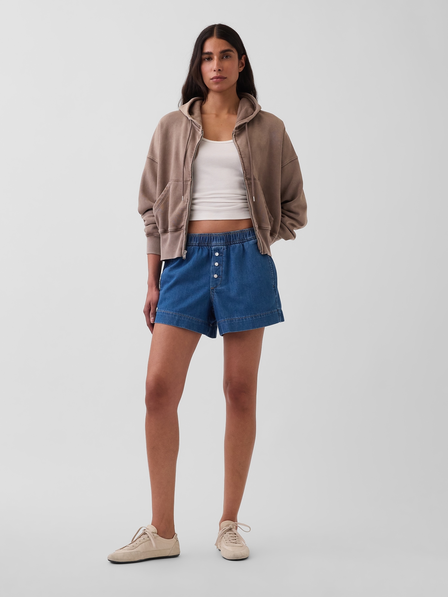 Женские трусы Gap Mid Rise UltraSoft Denim Boxer Shorts, цвет: Средняя варка