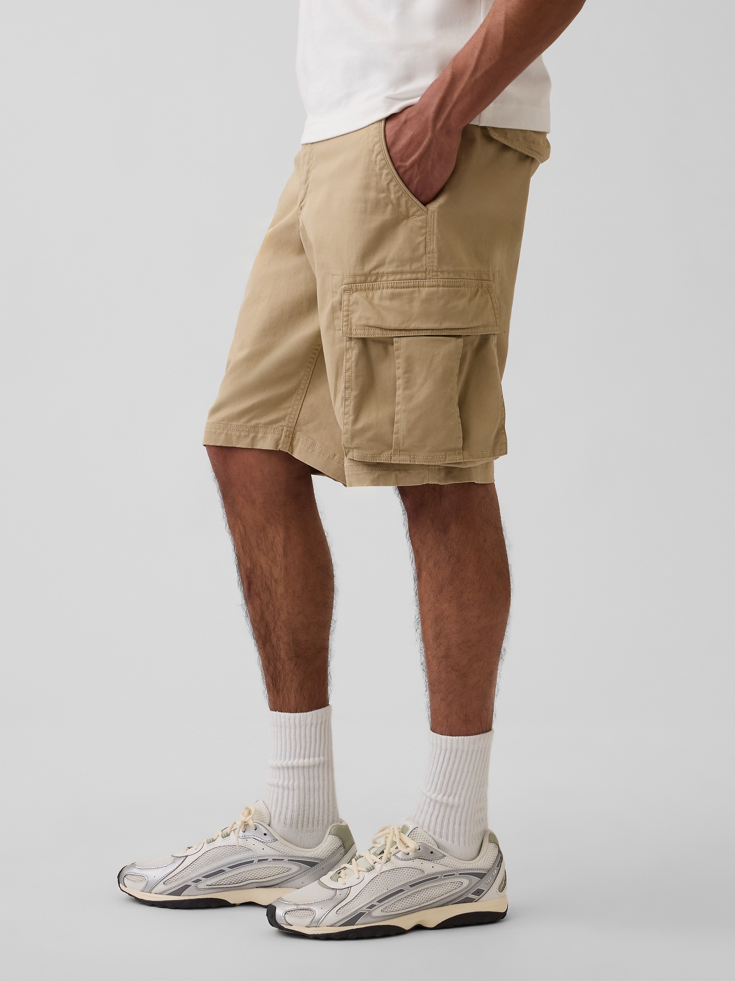 Мужские шорты Gap 11" Relaxed Cargo Shorts — фото 4