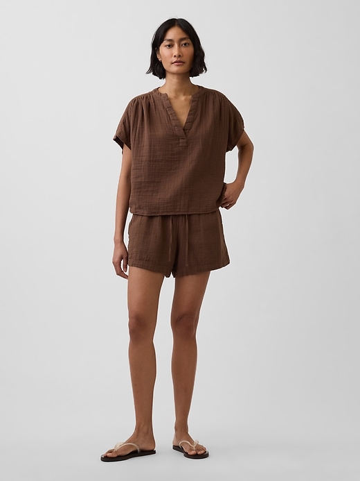 Image number 1 showing, 4" Mid Rise Cotton Gauze Easy Shorts