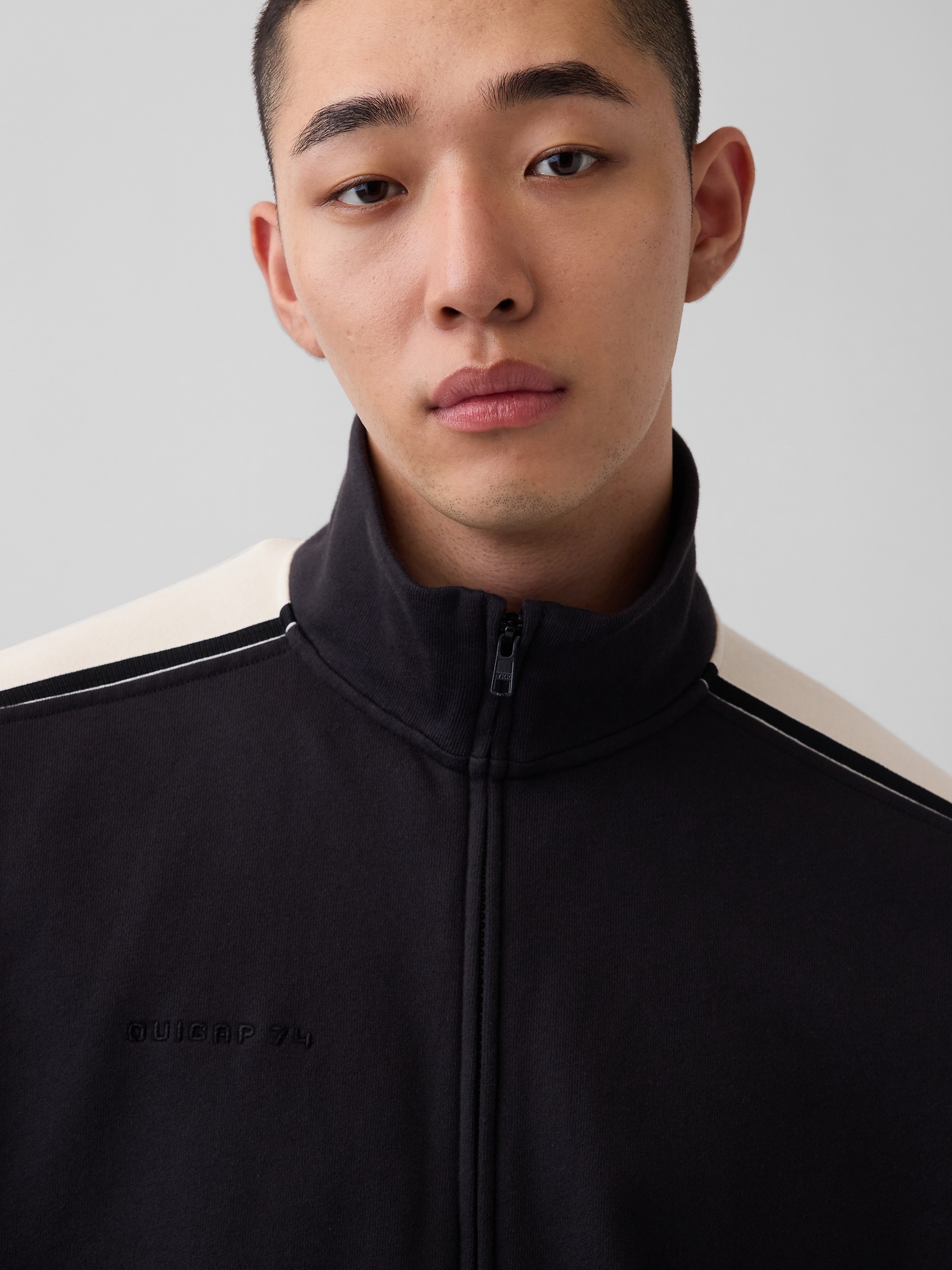 Мужские куртки Gap OuiGap Heavyweight French Terry Jacket — фото 4