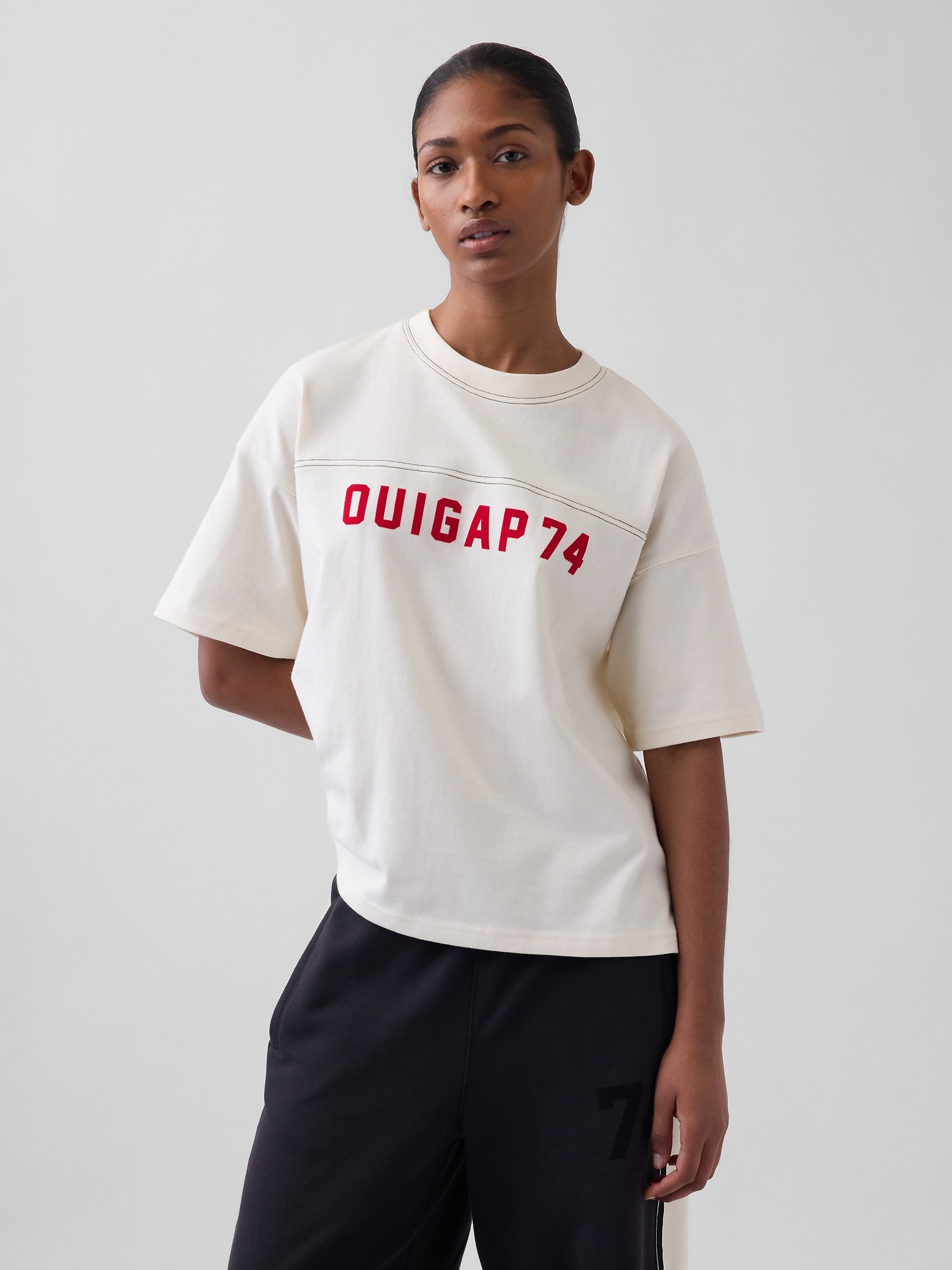 Мужские футболки Gap OuiGap Heavyweight Crop Logo T-Shirt — фото 6