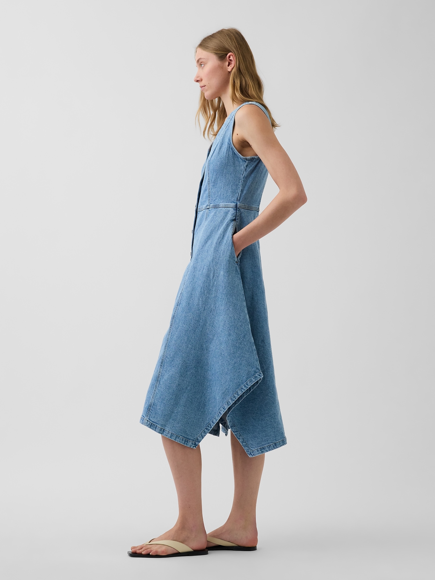 Женское платье Gap Denim Handkerchief Midi, цвет: Светлая варка — фото 2
