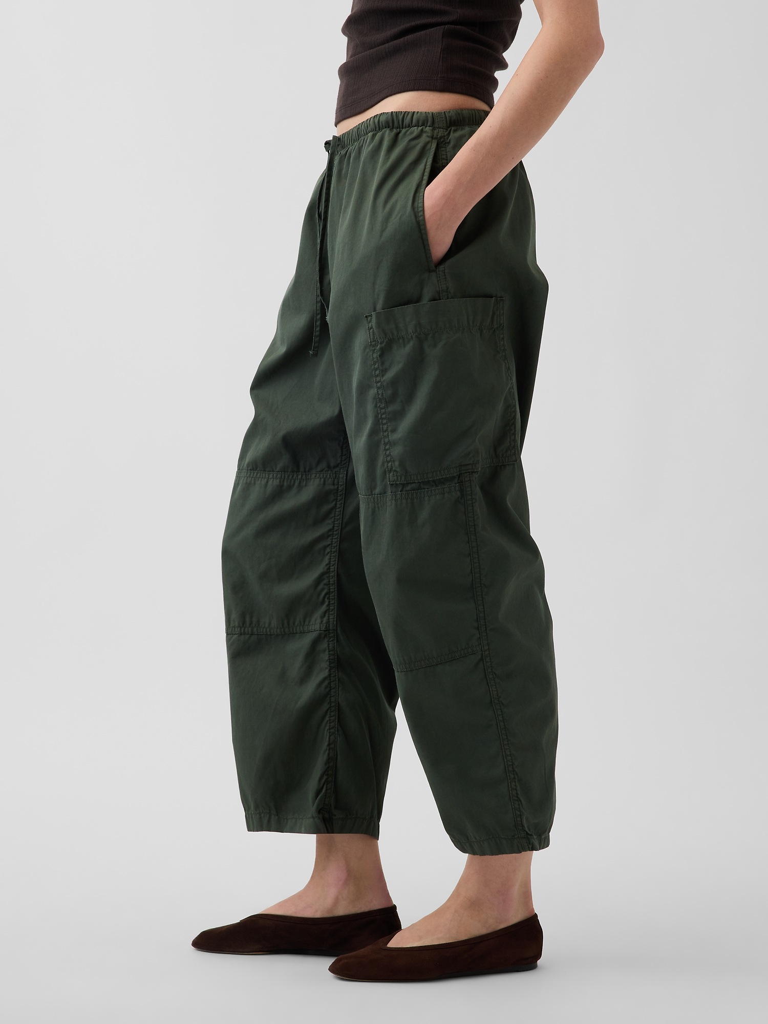 Женские брюки Gap Mid Rise Twill Easy Barrel Utility Pants — фото 3