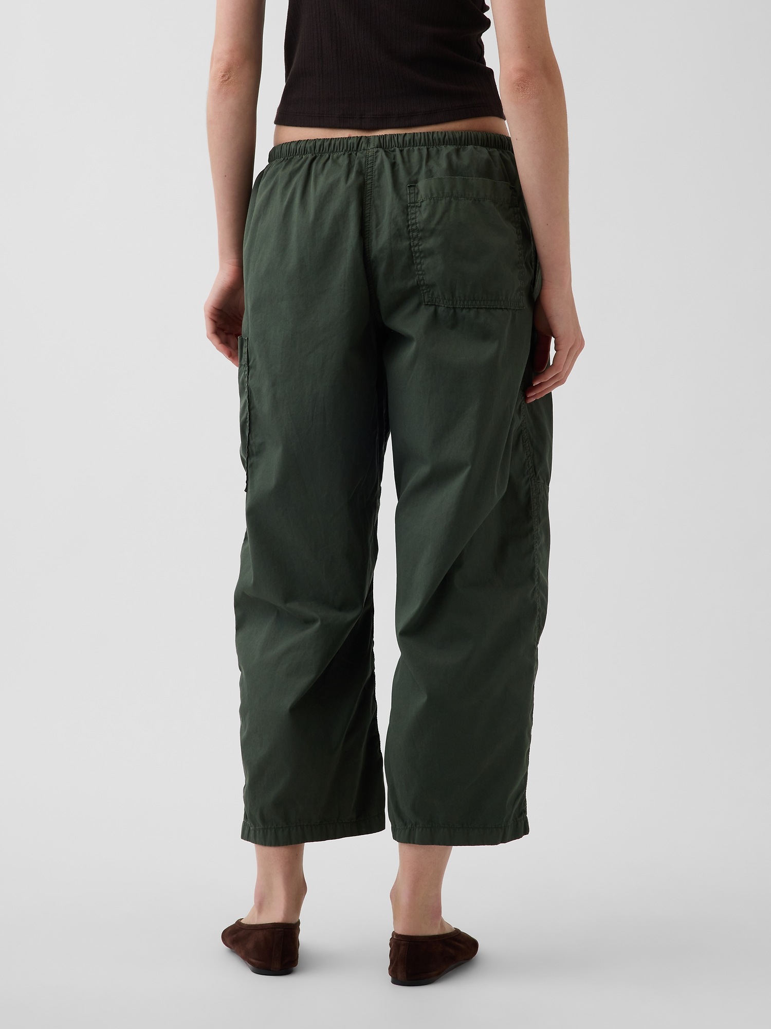 Женские брюки Gap Mid Rise Twill Easy Barrel Utility Pants — фото 4