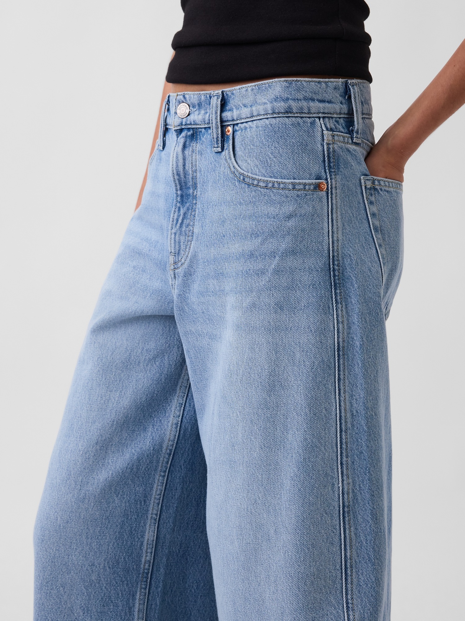 Женские джинсы Gap Mid Rise Baggy Taper Jeans — фото 5