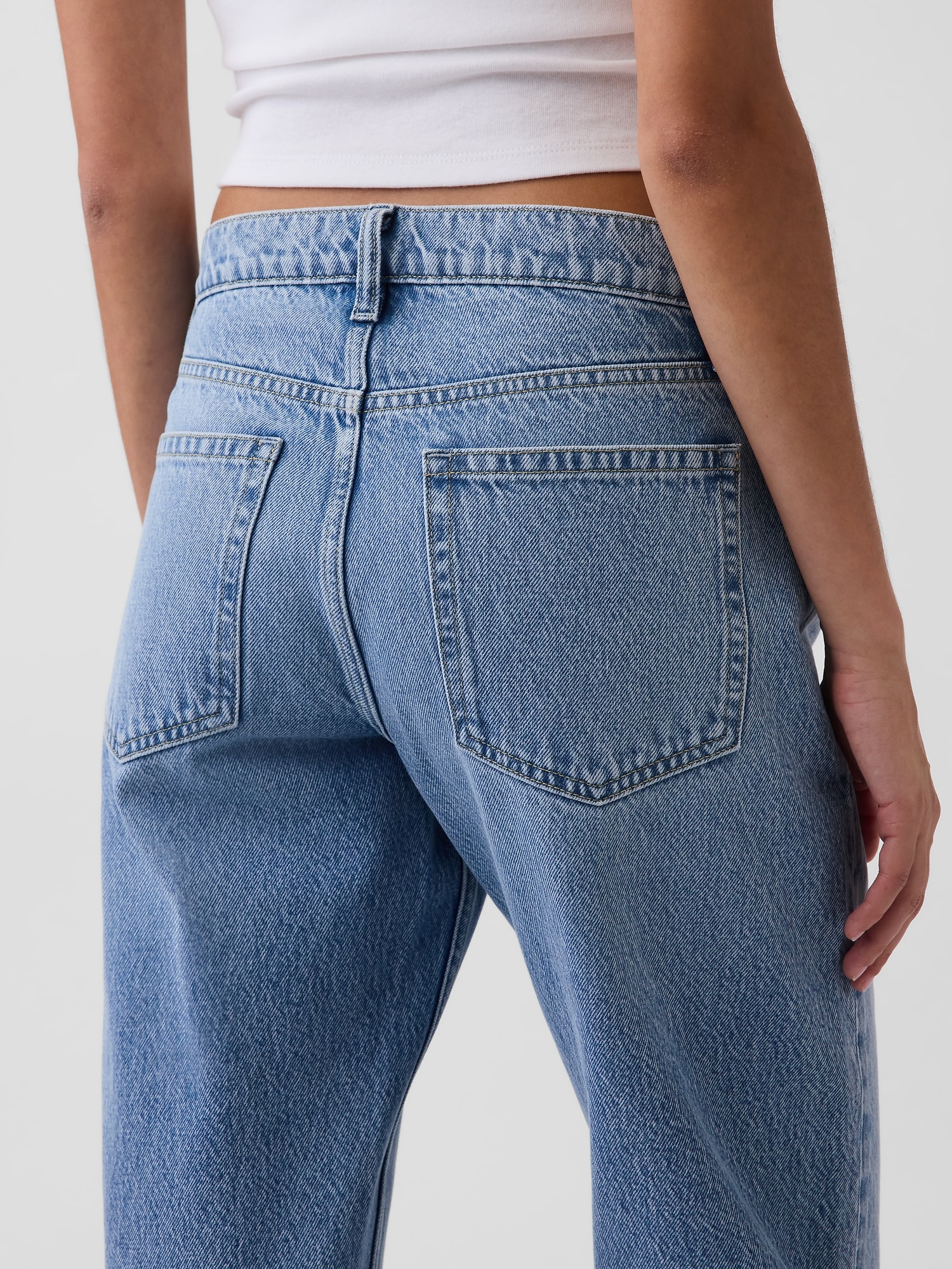 Mid Rise Straight Taper Jeans