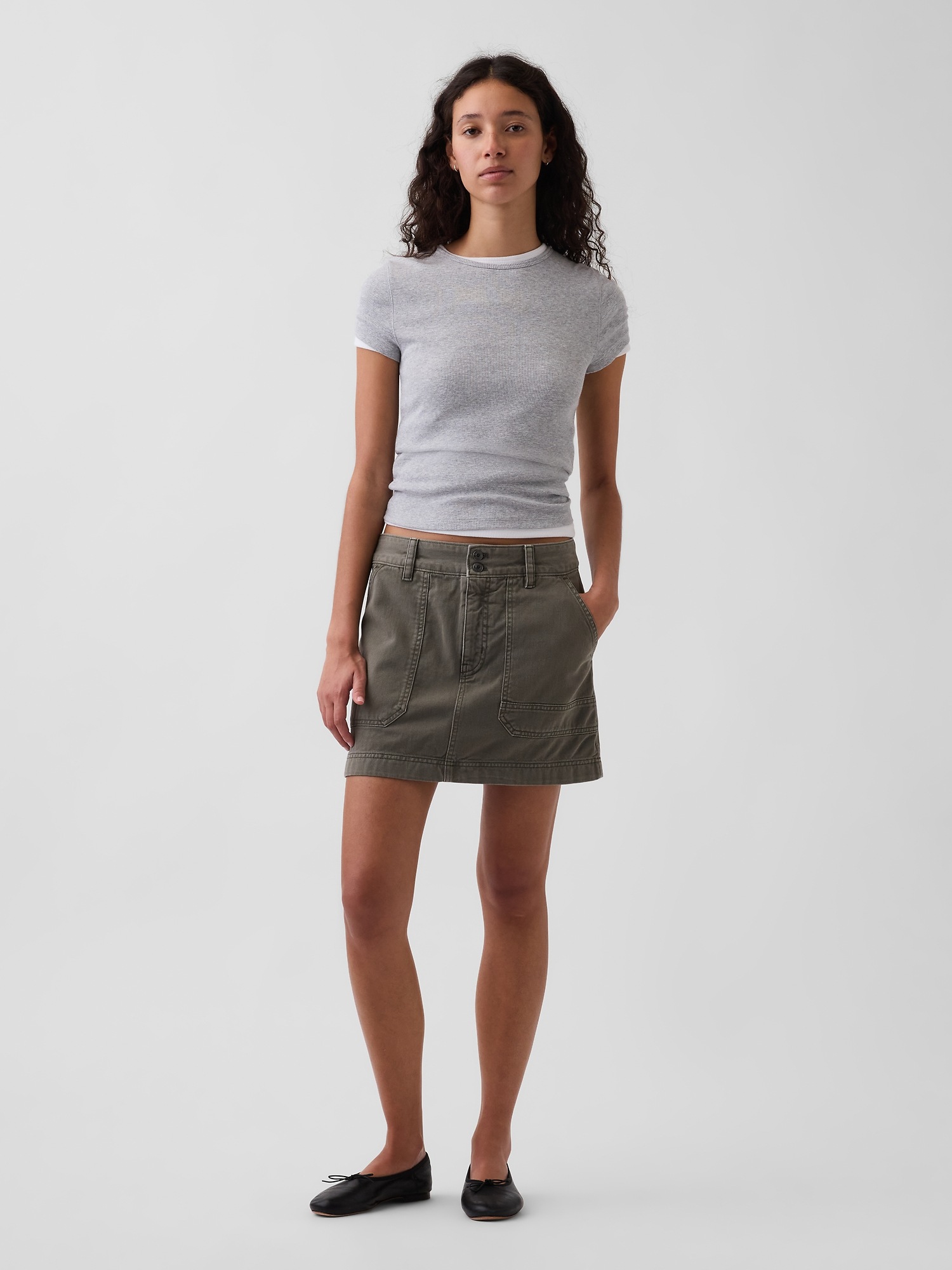 Женские юбки Gap High Rise Mini Utility Skort