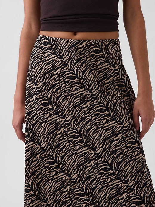 Image number 4 showing, Linen-Blend Maxi Slip Skirt