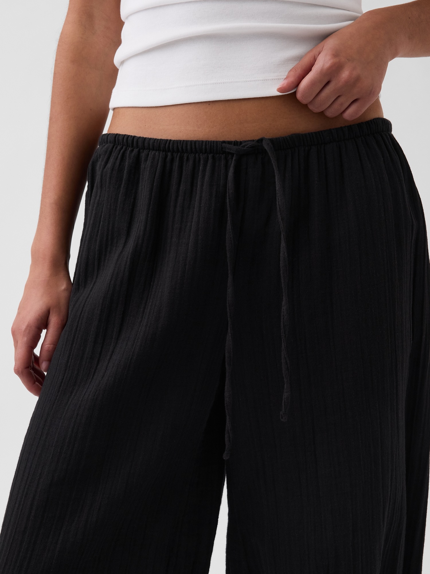 Женские брюки Gap Cotton Gauze Easy Culotte, цвет: Чёрный — фото 6