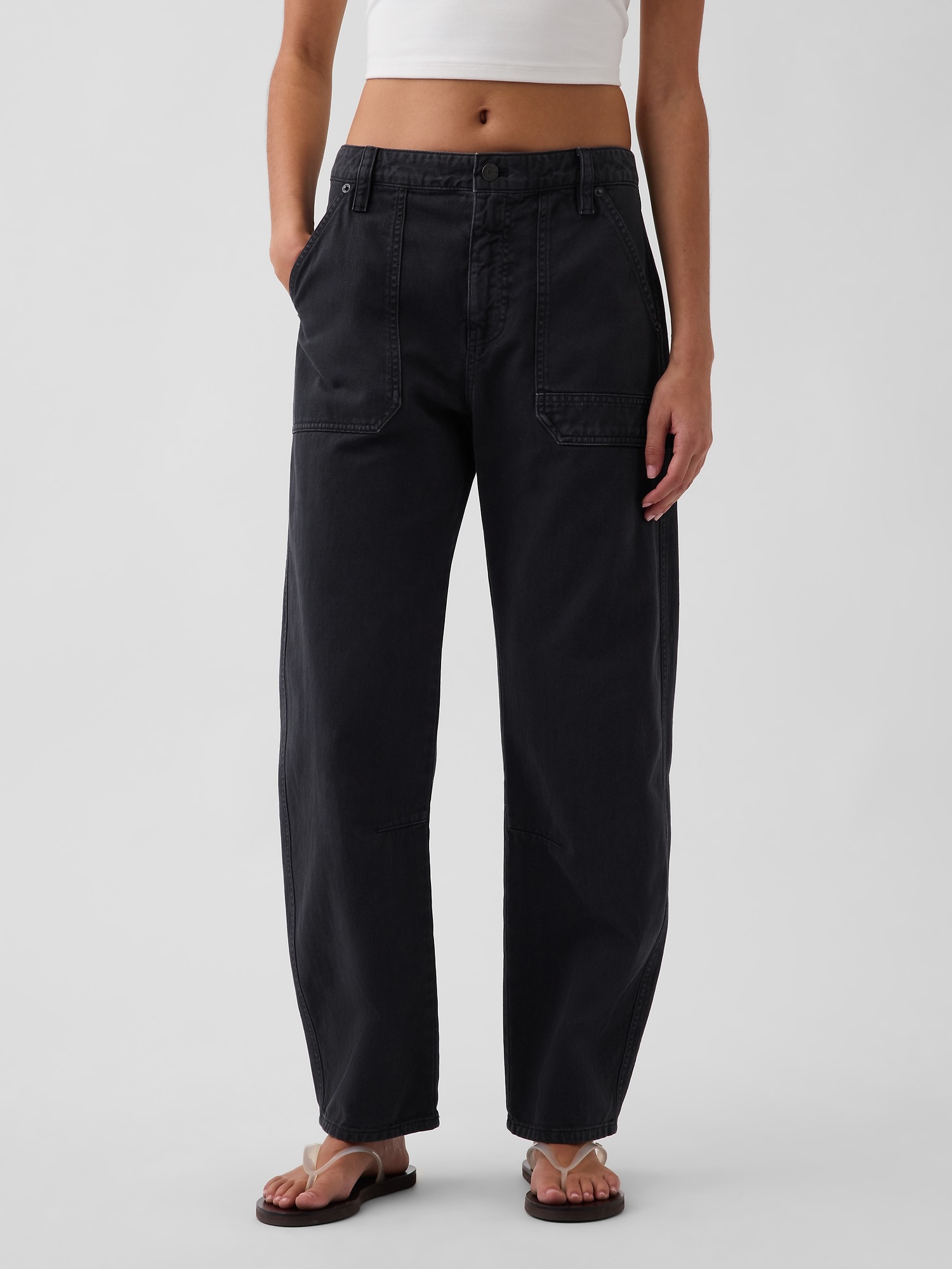 Женские брюки Gap Mid Rise Barrel Utility Ankle Pants — фото 2