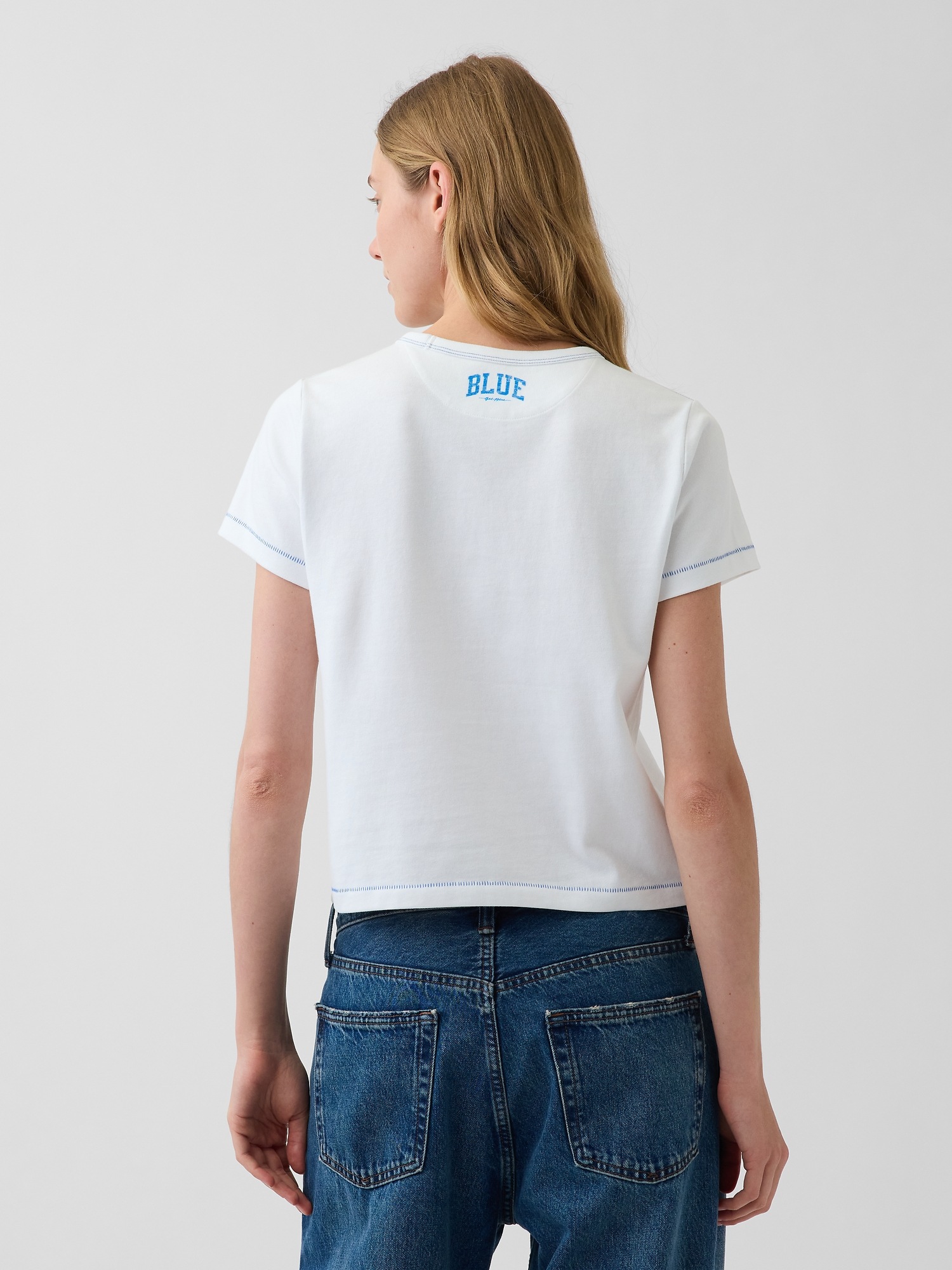 Женская футболка Gap Get Blue Relaxed, цвет: Белый — фото 3