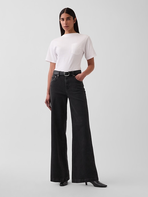 Image number 2 showing, GapStudio Scoop-Back Pocket T-Shirt