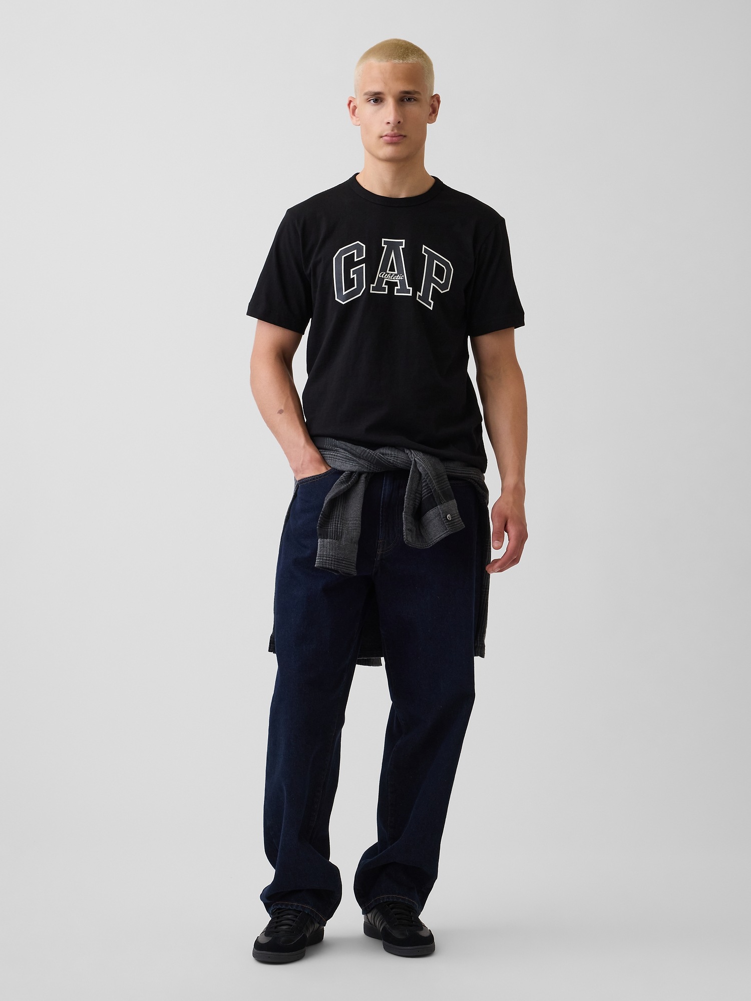 Мужские футболки Gap Arch Logo T-Shirt — фото 2