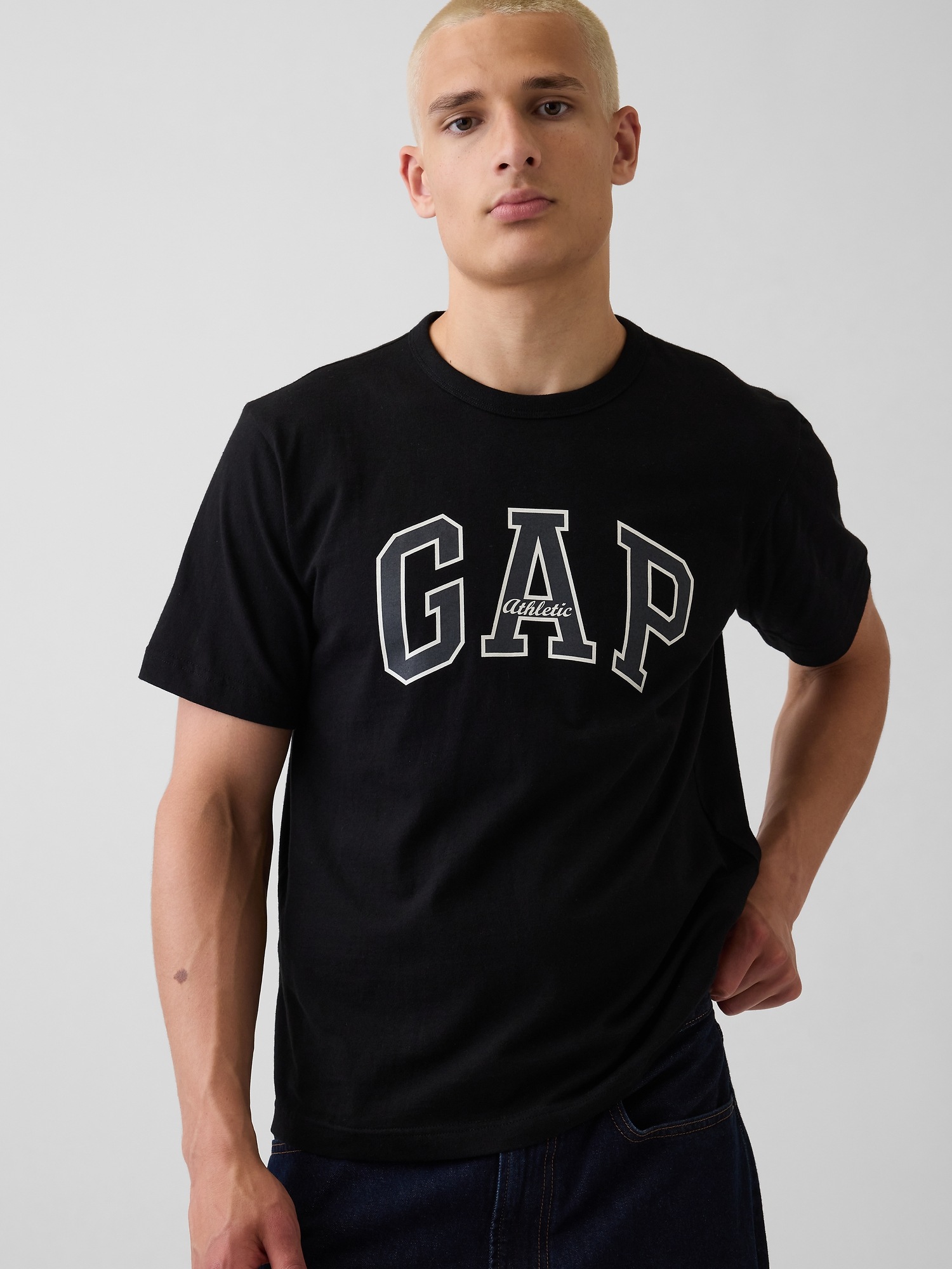Мужские футболки Gap Arch Logo T-Shirt — фото 4