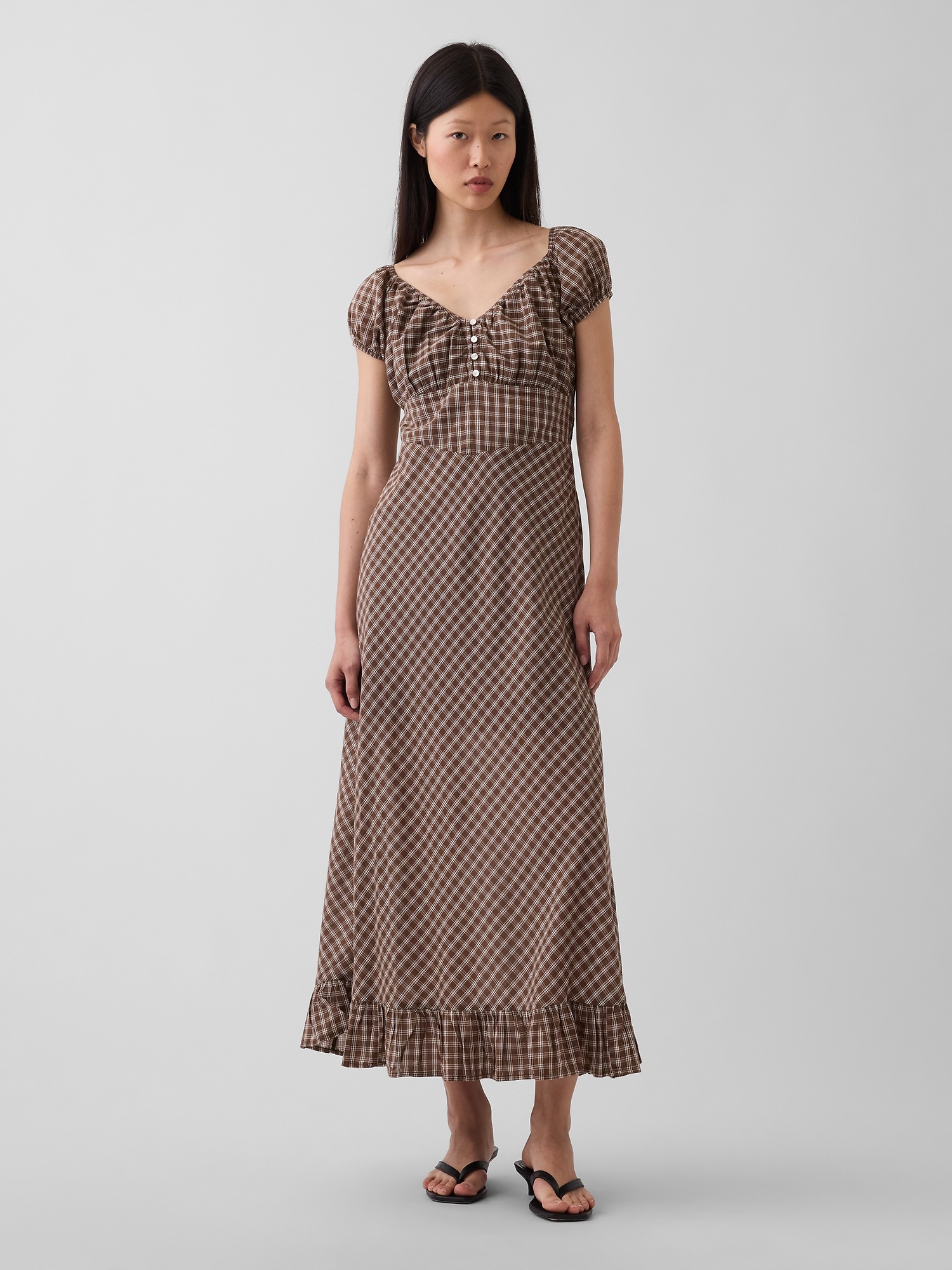 Женские платья Gap V-Neck Ruffle Hem Maxi Dress