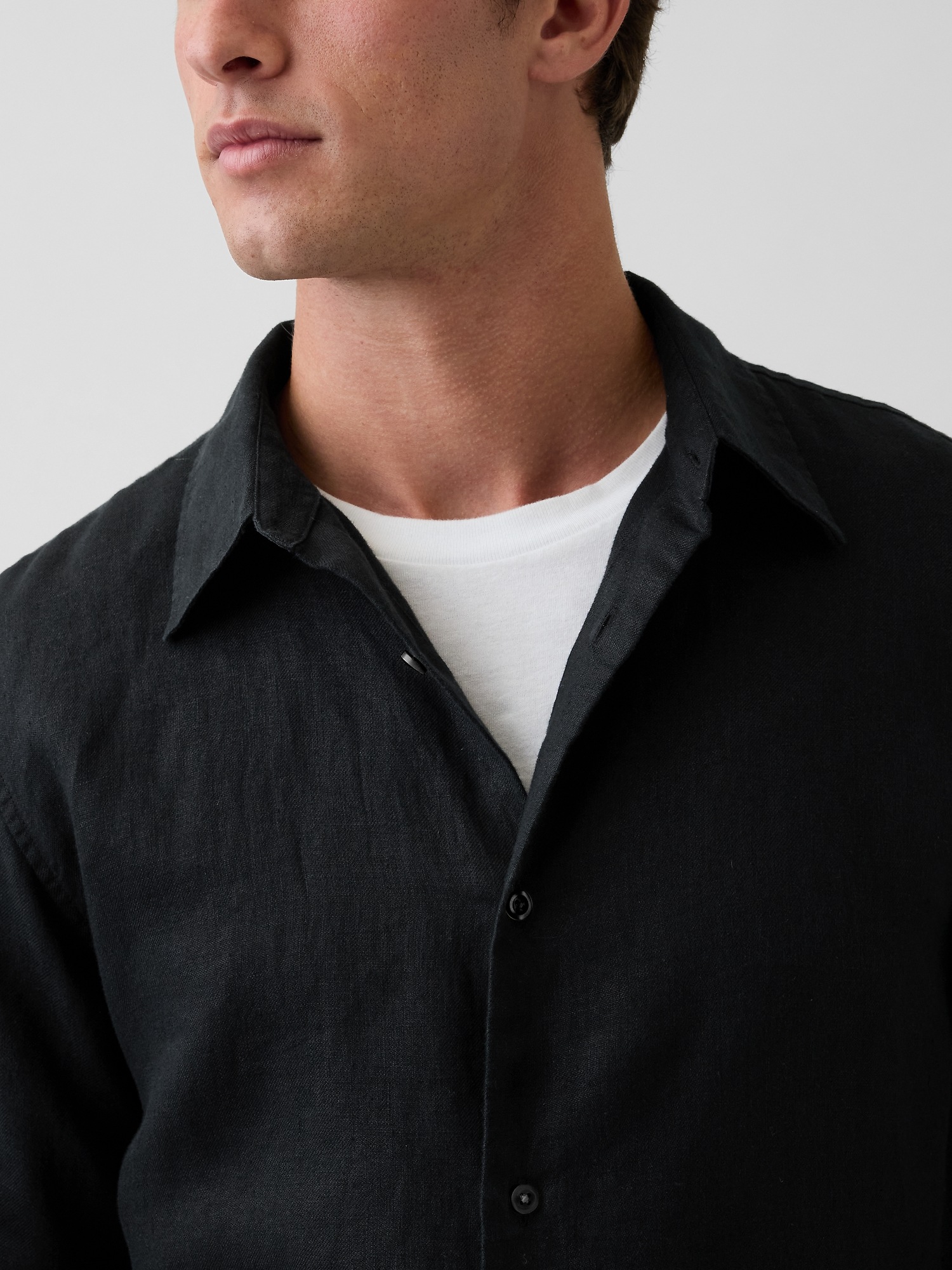 Мужские рубашки Gap 100% Linen Classic Shirt — фото 4