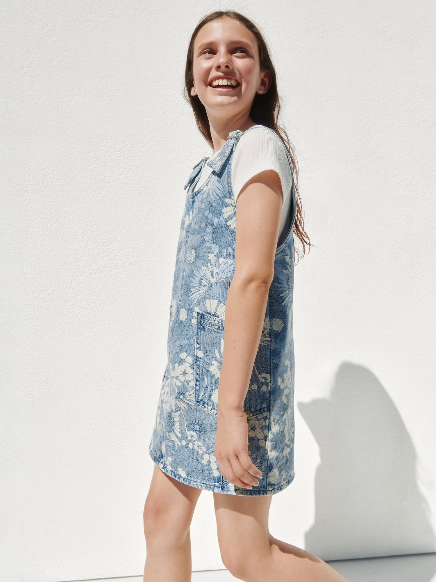 Детские джинсы Gap Kids Floral Denim Skirtall — фото 5