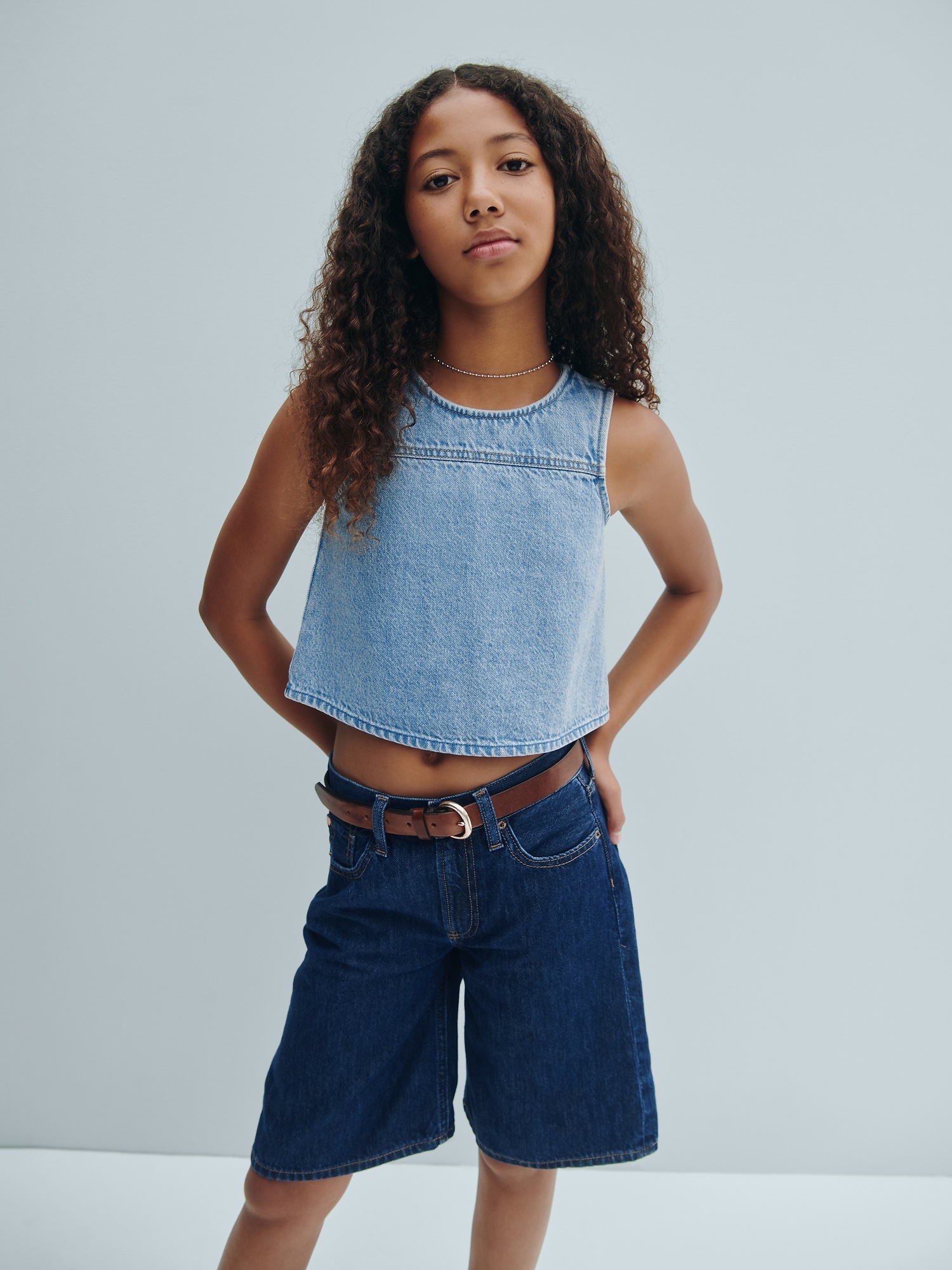 Детские шорты Gap Kids Mid Rise Longline Denim Shorts — фото 6
