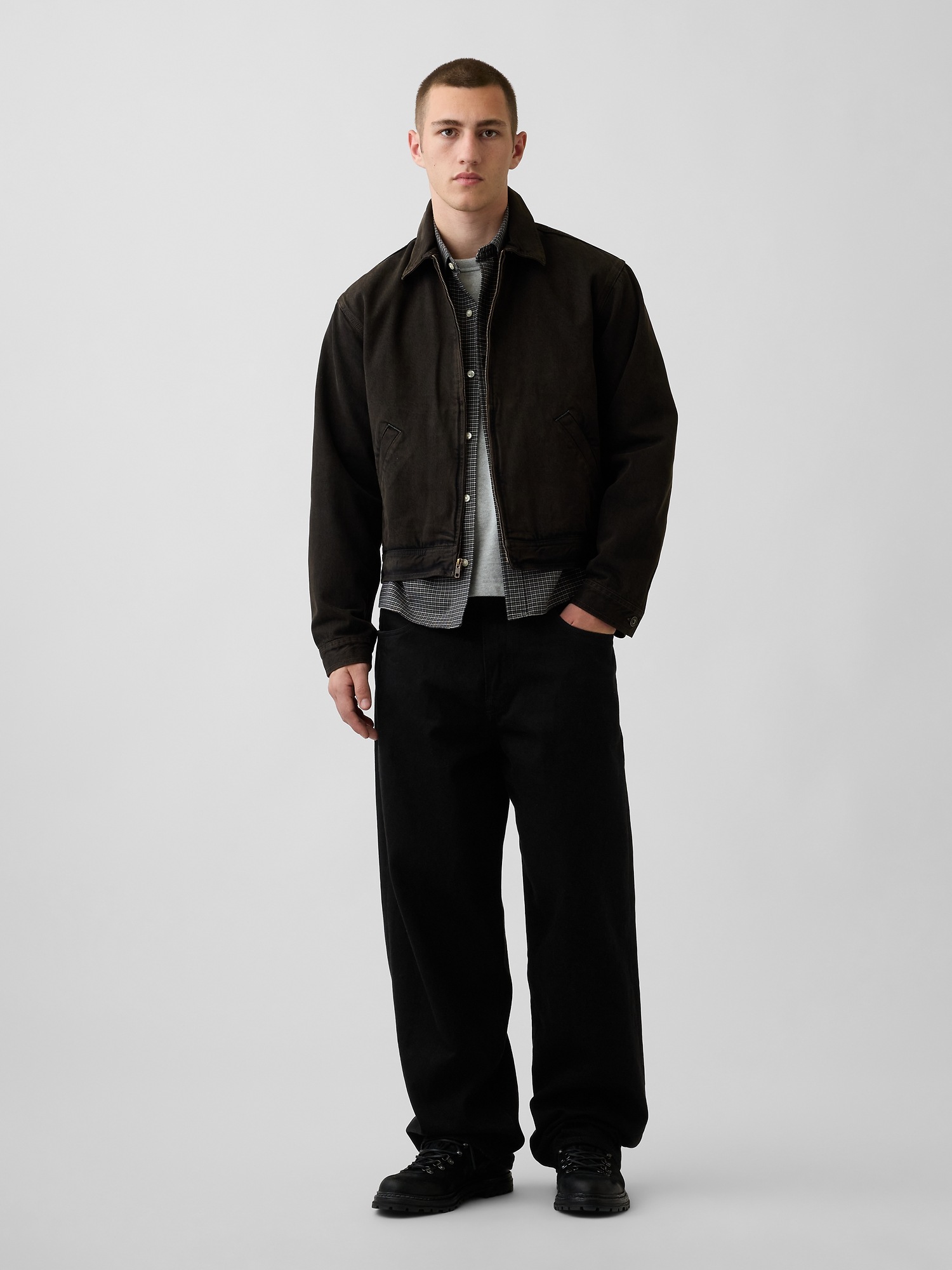 Мужские рубашки Gap Relaxed Crop Straight-Hem Oxford Shirt — фото 2