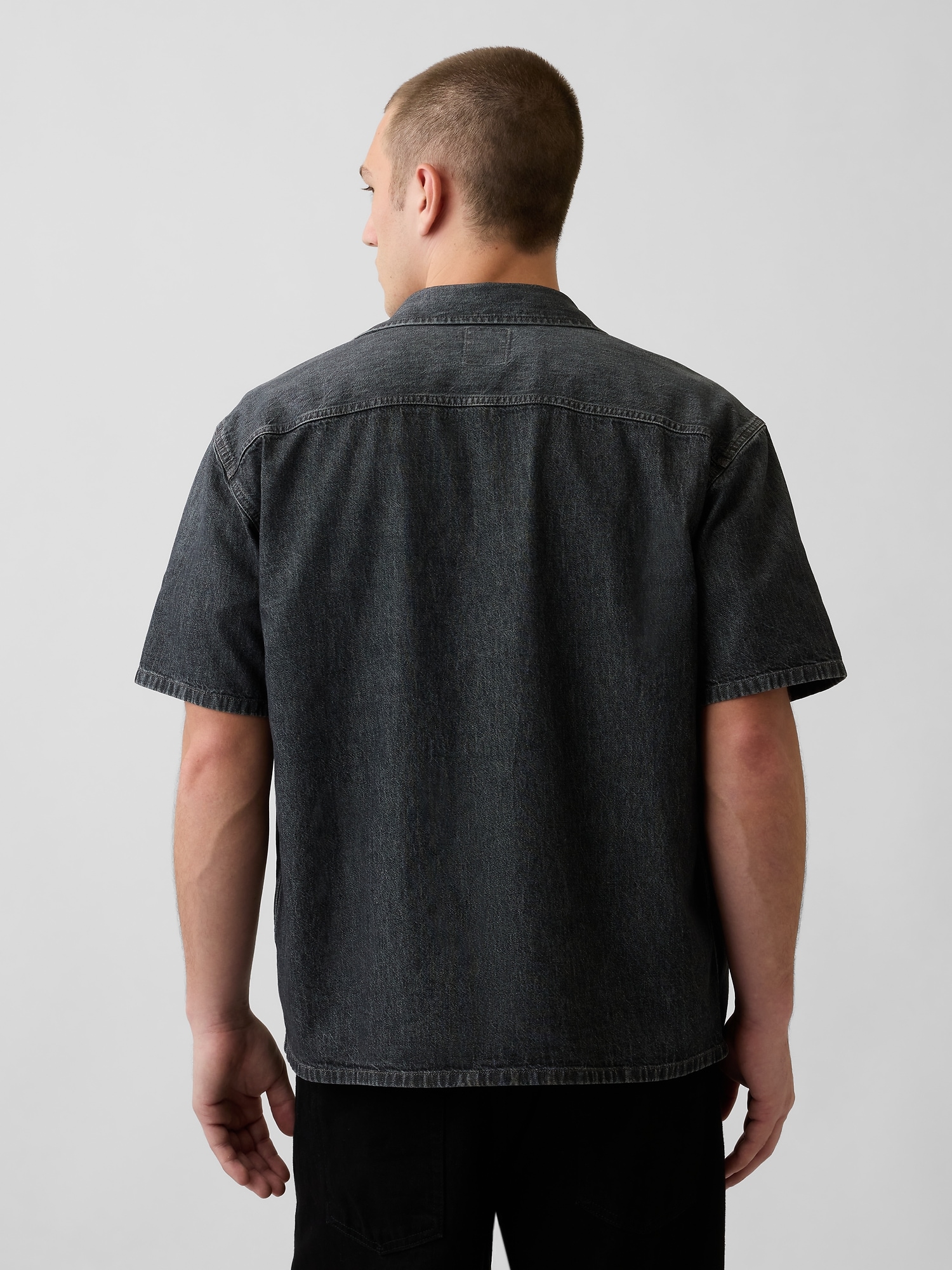 Мужская рубашка Gap Denim Relaxed, цвет: Чёрный — фото 3