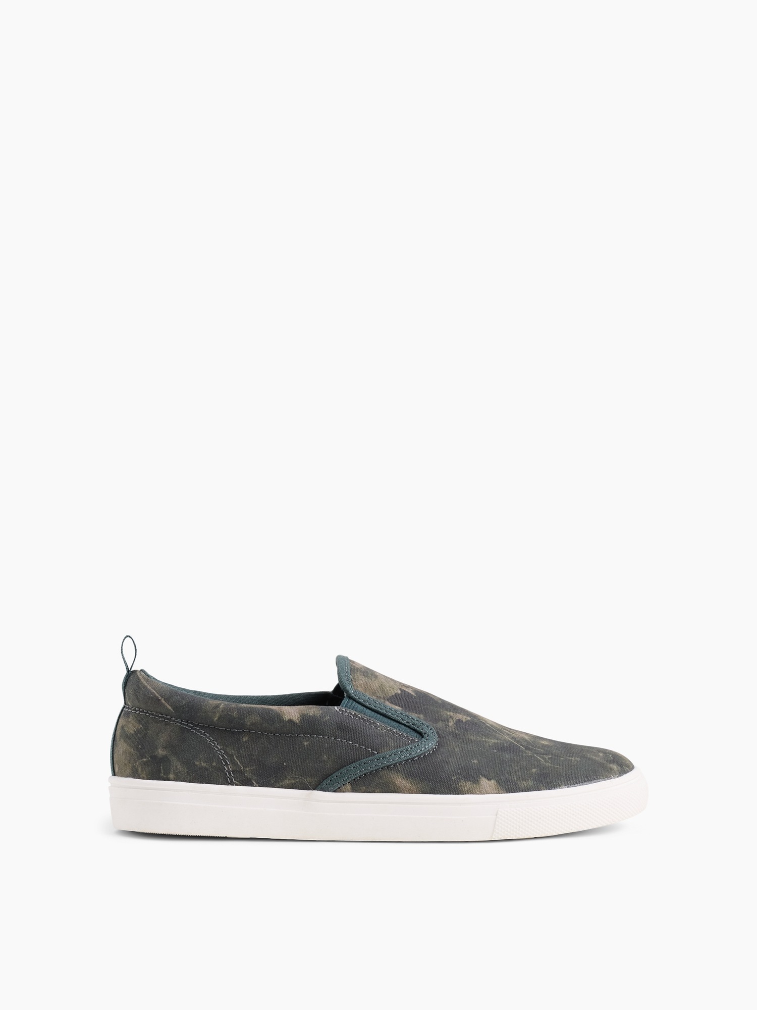 Детские кроссовки Gap Kids Canvas Camo Slip-On Sneakers