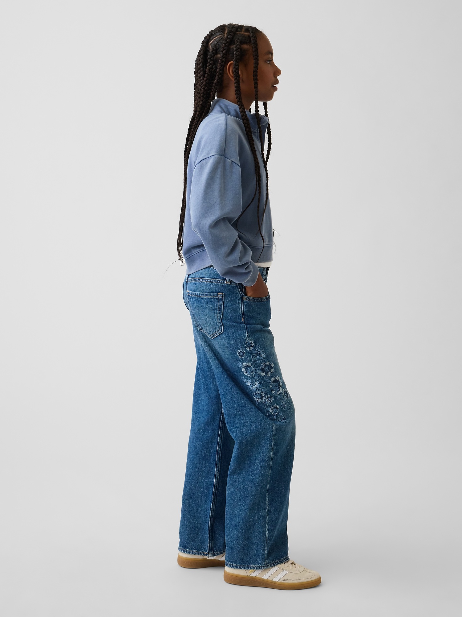 Детские джинсы Gap Kids Low Rise Stride Embroidered Floral Wide-Leg Jeans