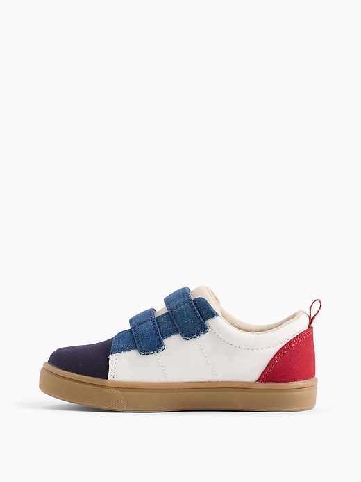 Image number 4 showing, Toddler Colorblock Sneakers