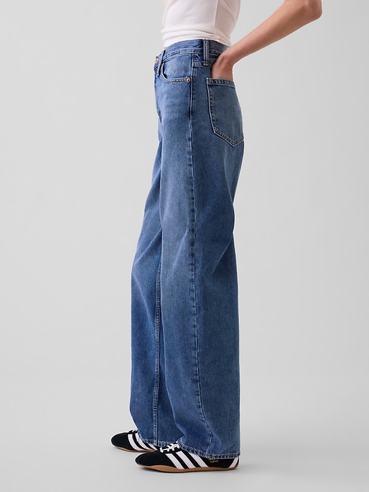 Image number 3 showing, High Rise Barrel Jeans