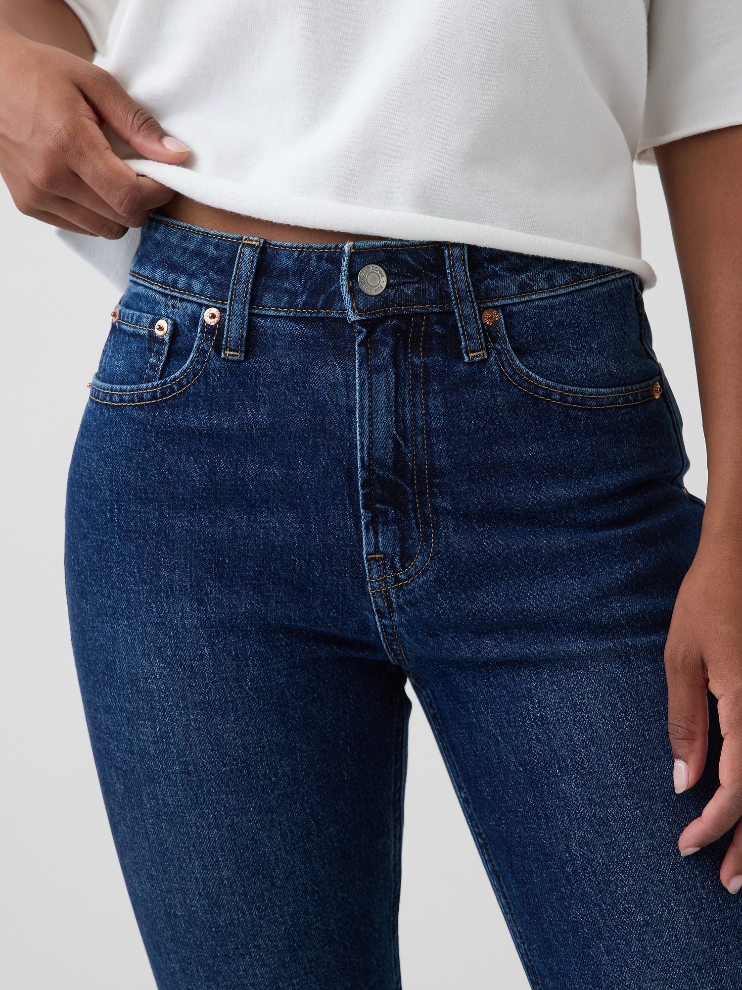 Женские джинсы Gap Curvy High Rise '90s Slim Straight Jeans — фото 5