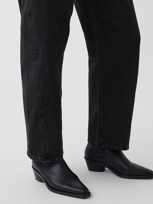 Image number 5 showing, Curvy High Rise Barrel Jeans