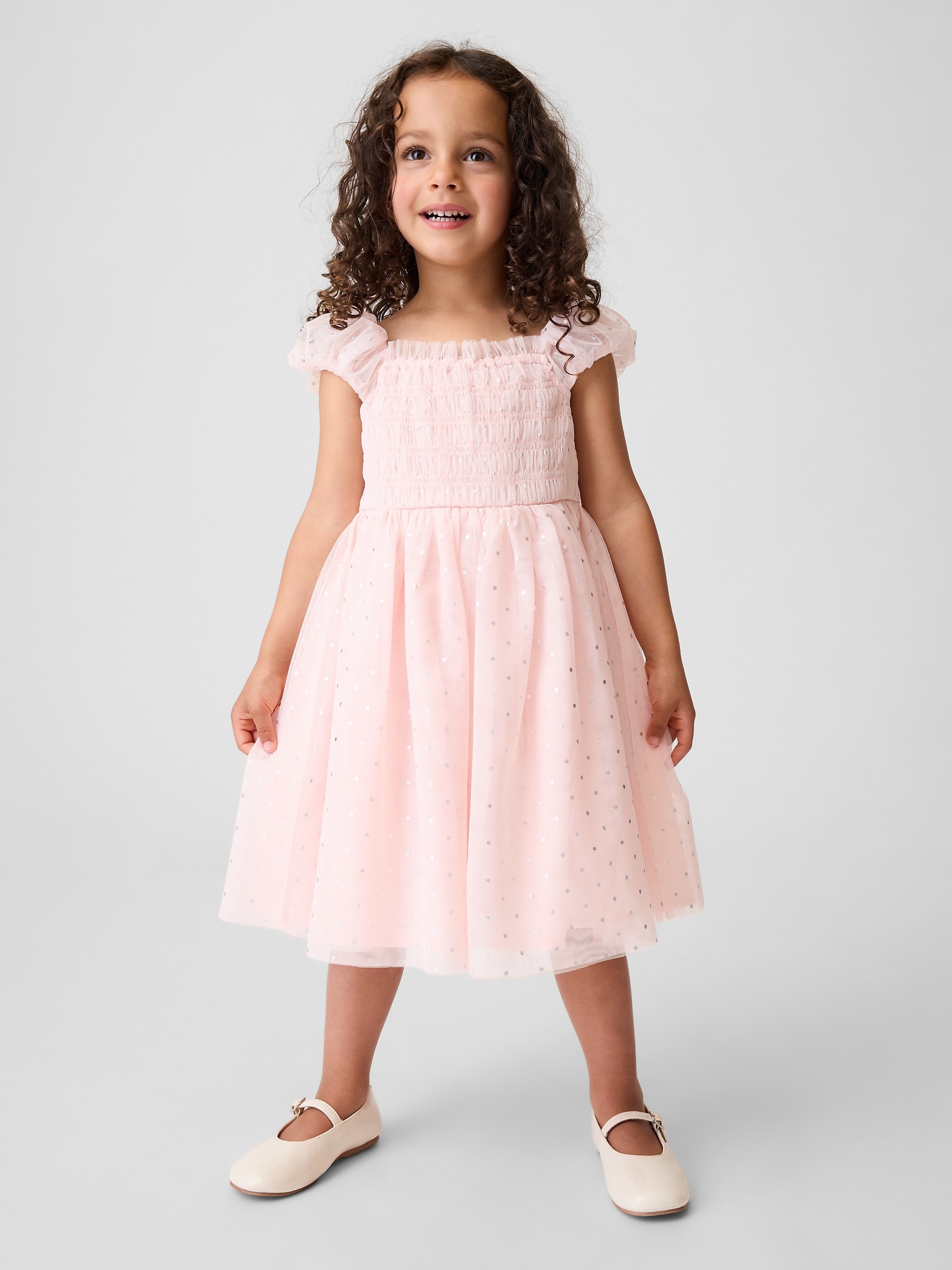 Детские платья Gap Baby & Toddler Smocked Tulle Dress
