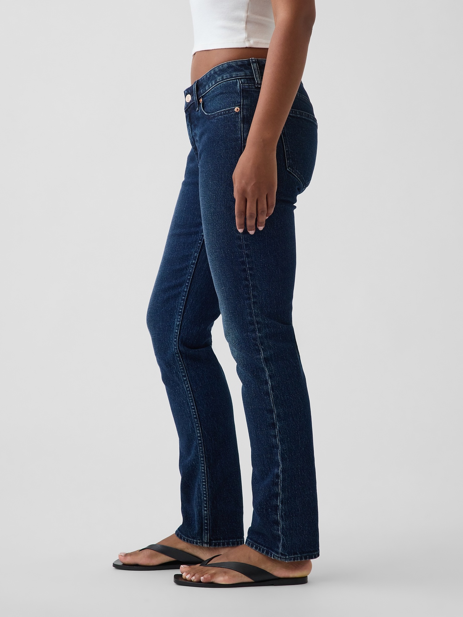 Женские джинсы Gap Curvy Low Rise '90s Slim Straight Jeans — фото 3