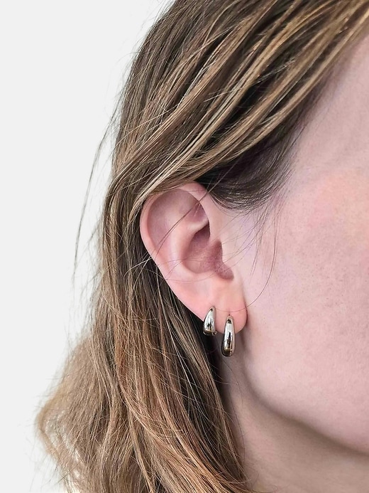 Image number 2 showing, Admiral Row Silver Medium Double Pack - Hoop Earrings