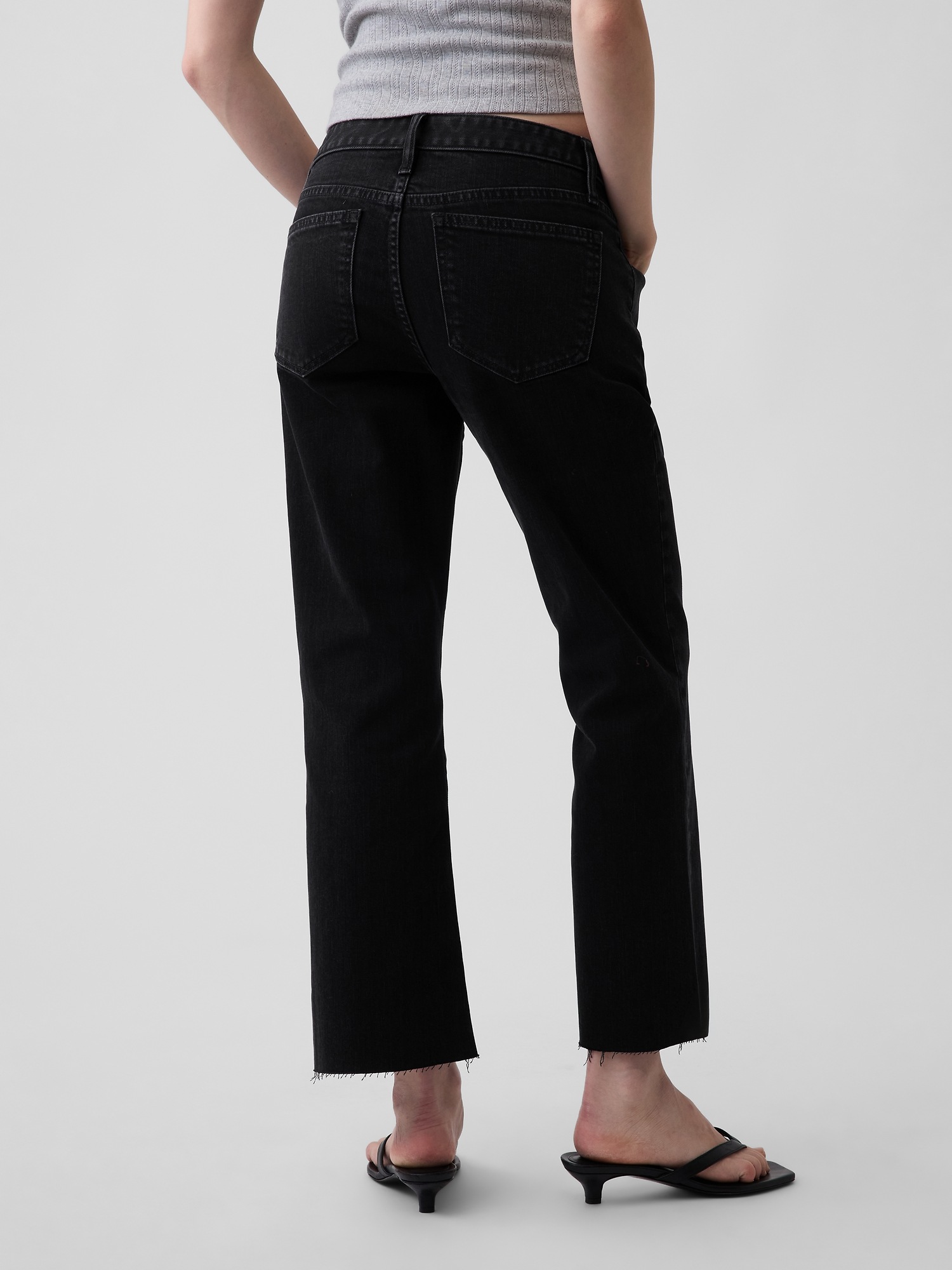 Женские джинсы Gap Low Rise Long & Lean Crop Jeans — фото 4