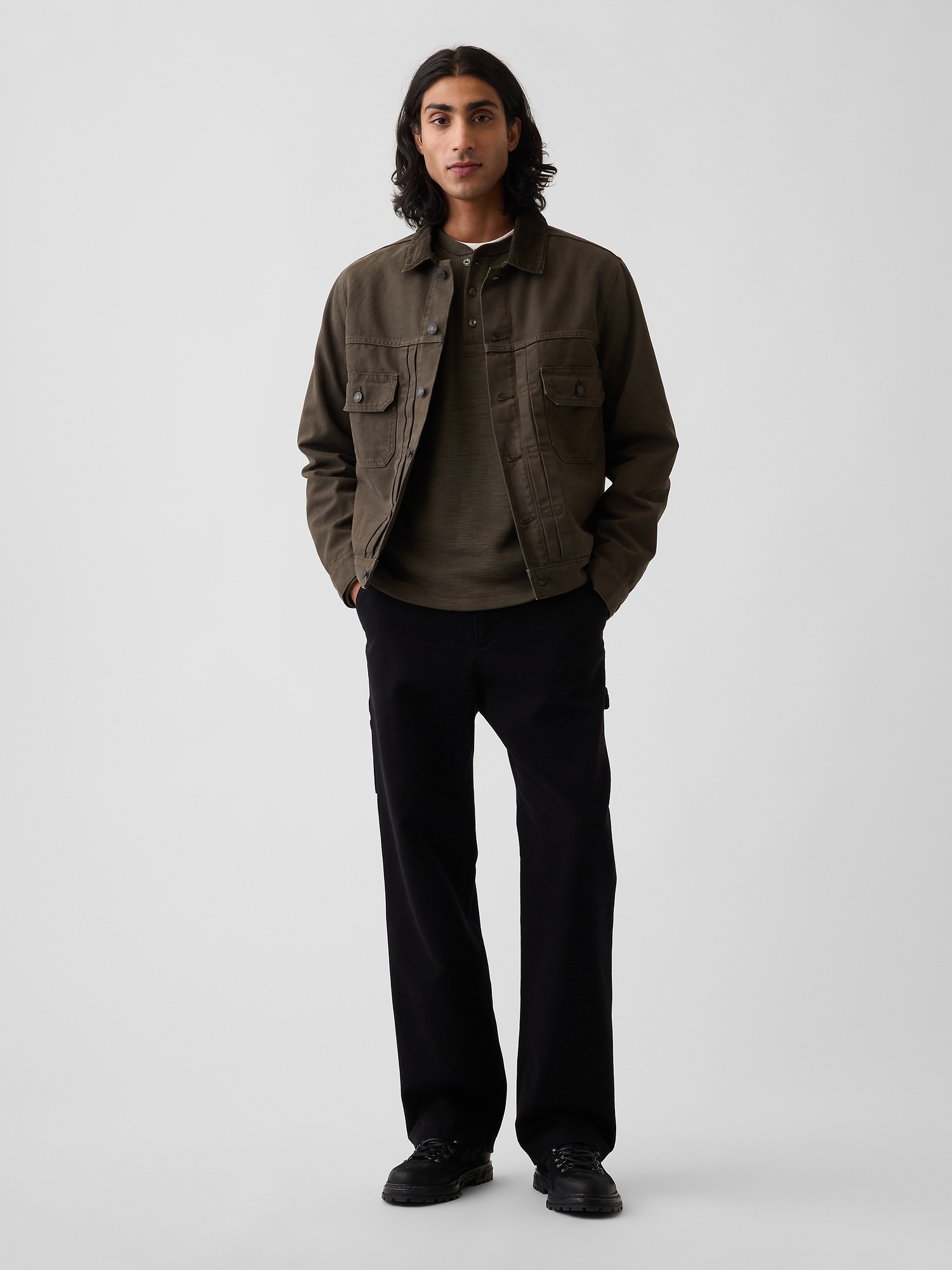 Мужская футболка Gap Relaxed Henley, цвет: Зелёный — фото 2