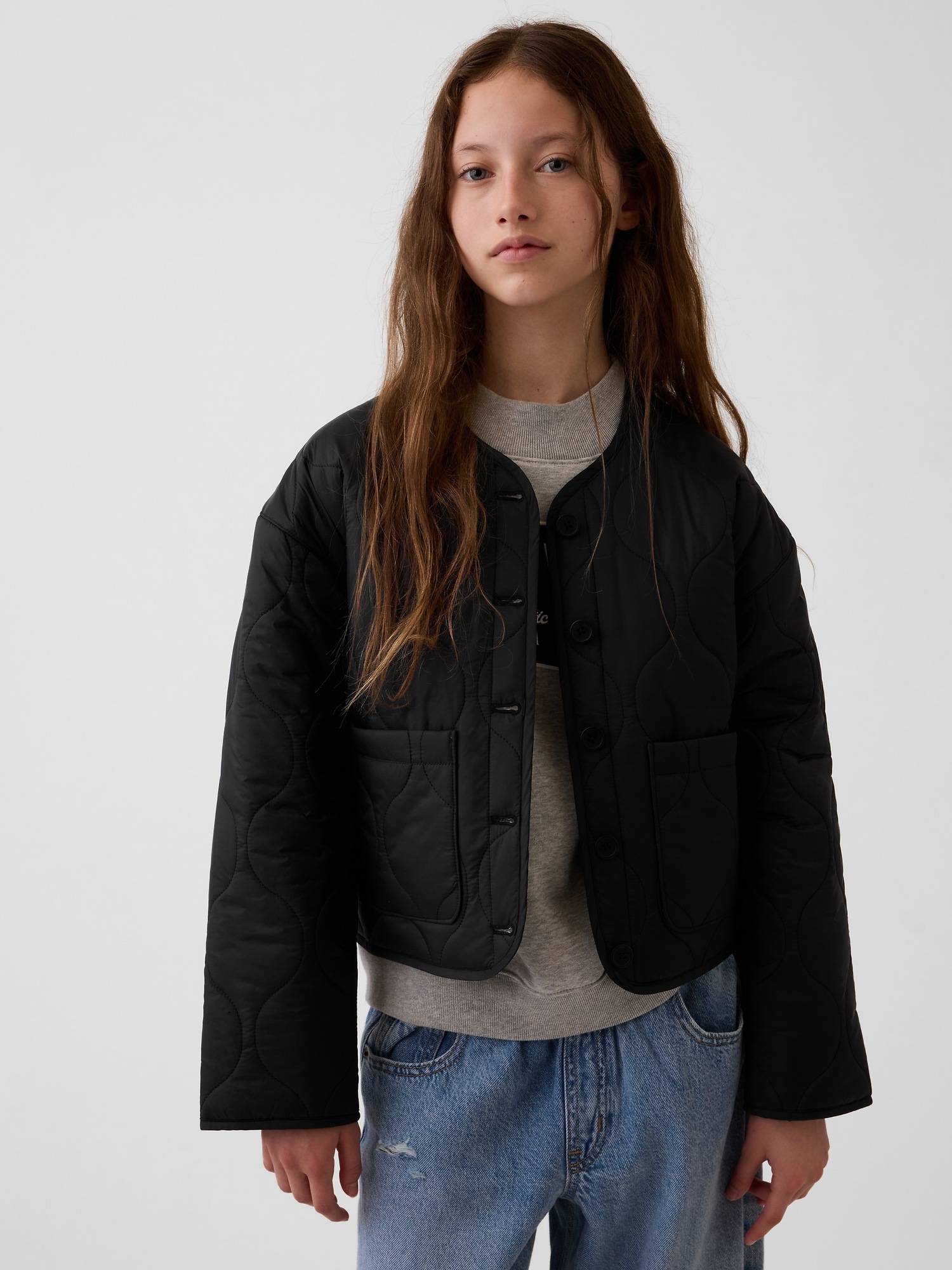 Детская лёгкая стёганая куртка Gap из переработанных материалов, цвет: Чёрный