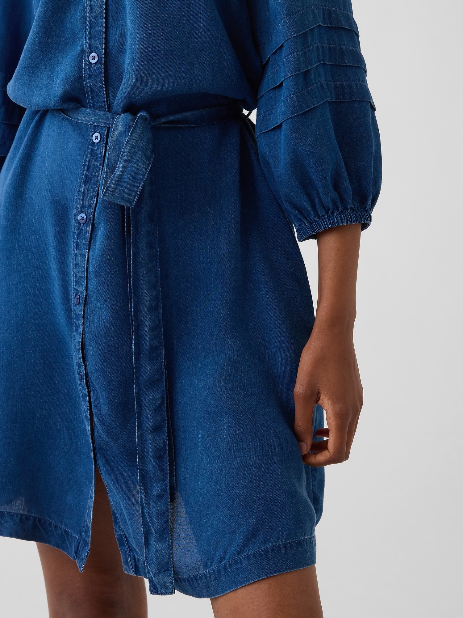 Gap Denim Tie-Waist Mini Shirtdress — фото 4