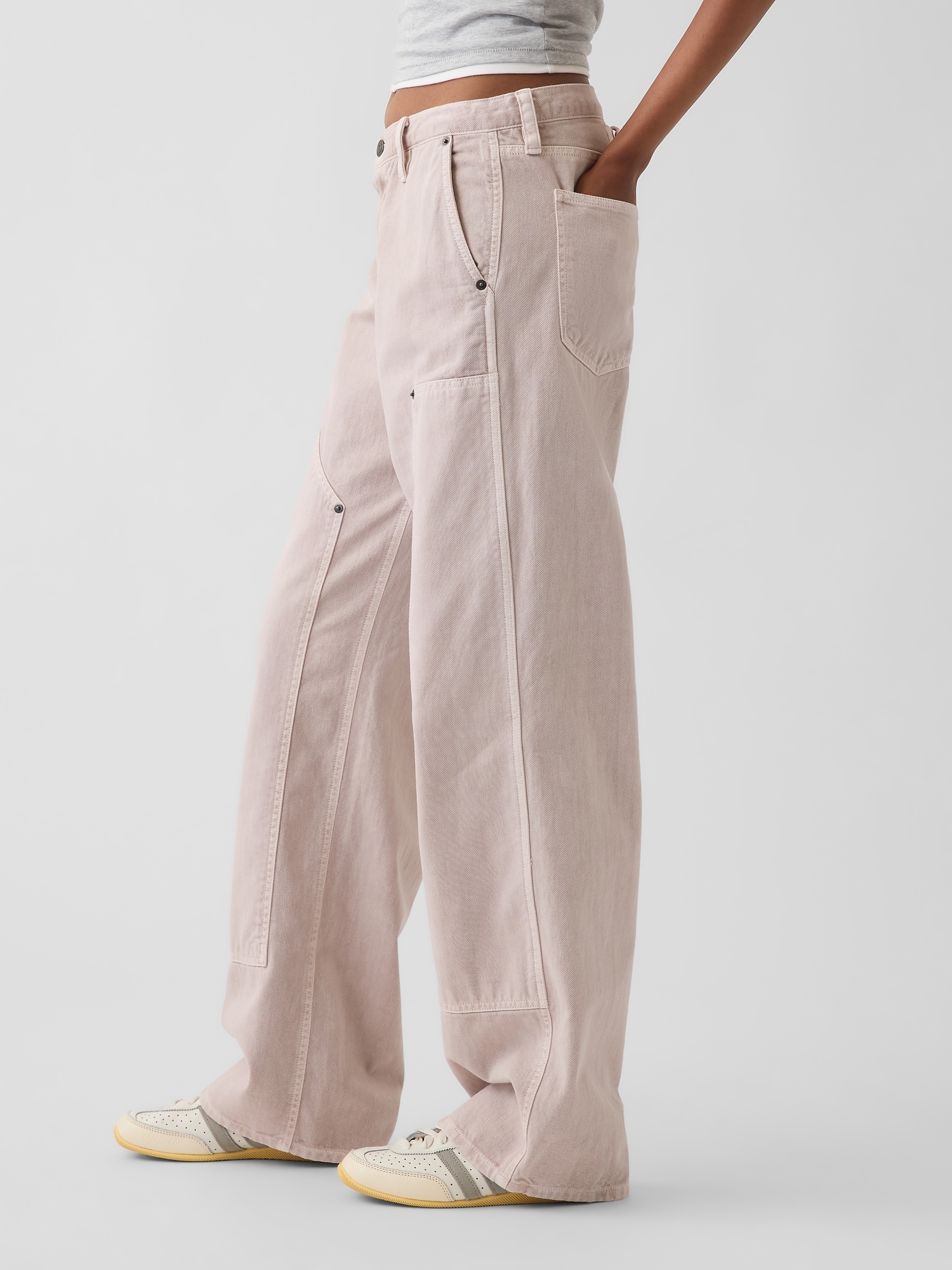 Женские брюки Gap Low Rise '90s Loose Double-Knee Carpenter, цвет: Бежевый — фото 3