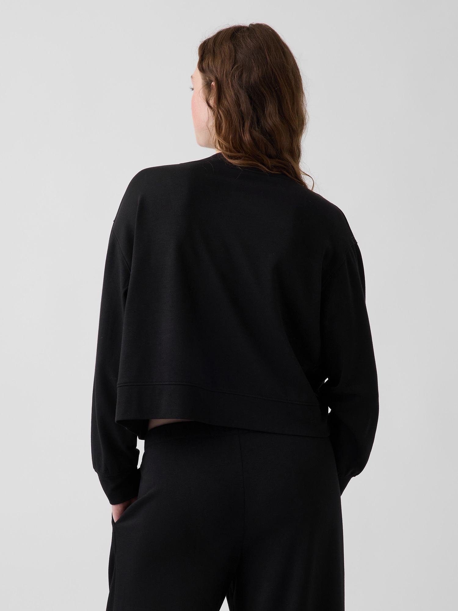 Женский свитшот Gap CloudLight Oversized Sweatshirt, цвет: Чёрный — фото 3