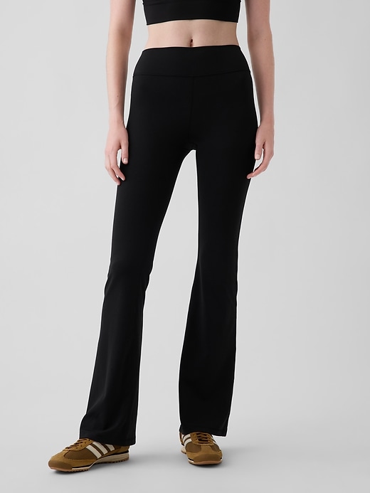 Image number 2 showing, GapFit Smooth High Rise Baby Boot Leggings