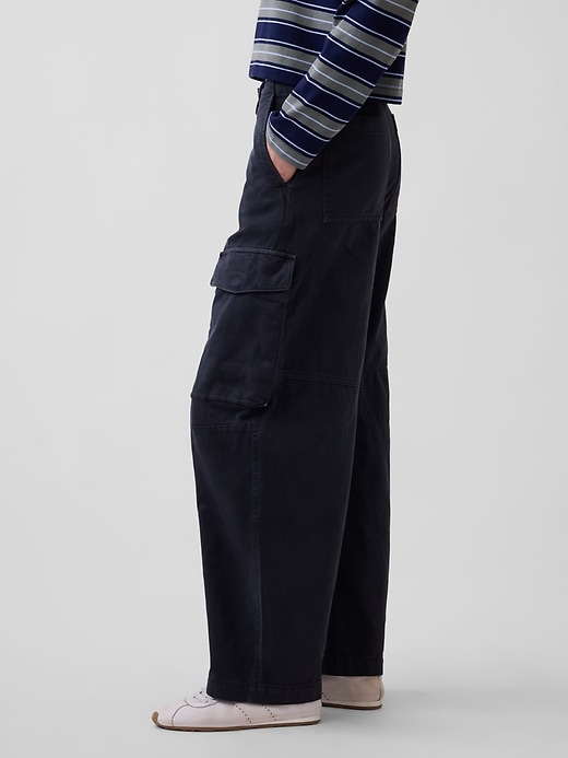Image number 3 showing, Low Rise Twill Baggy Barrel Cargo Pants