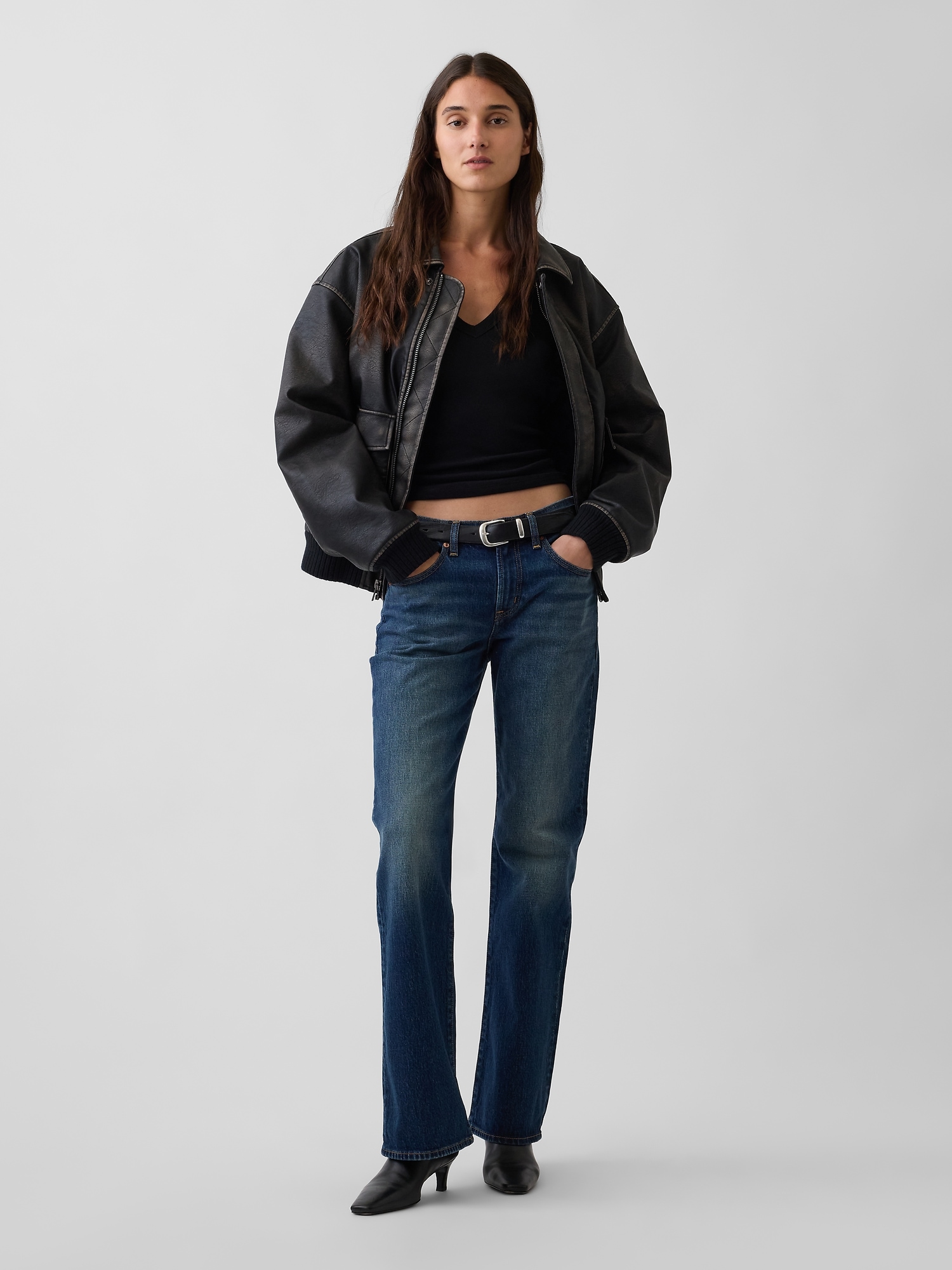 Gap Mid Rise Relaxed Flare Jeans In Dark Wash