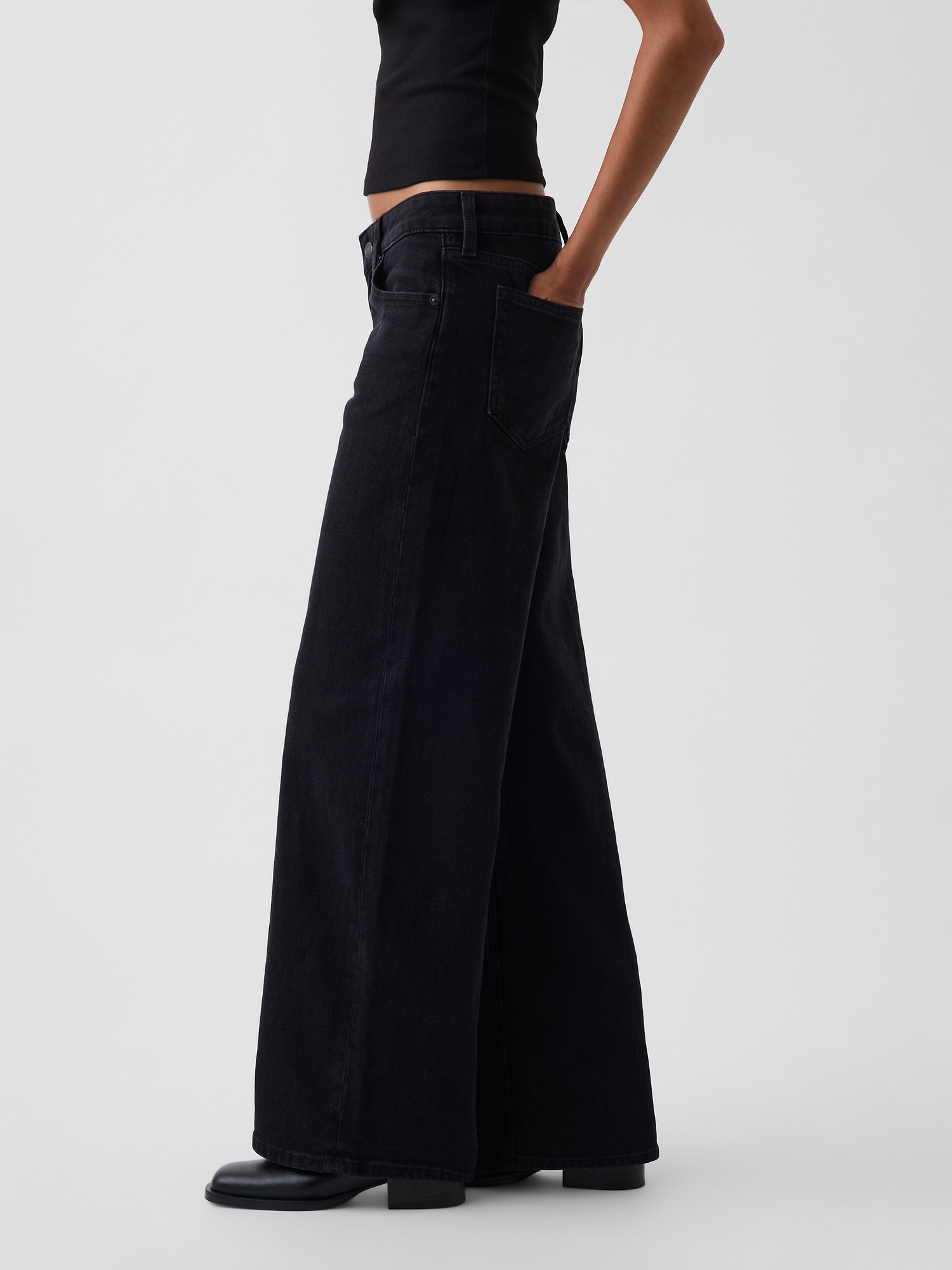 Женские джинсы Gap Low Rise Stride Wide-Leg Jeans — фото 3