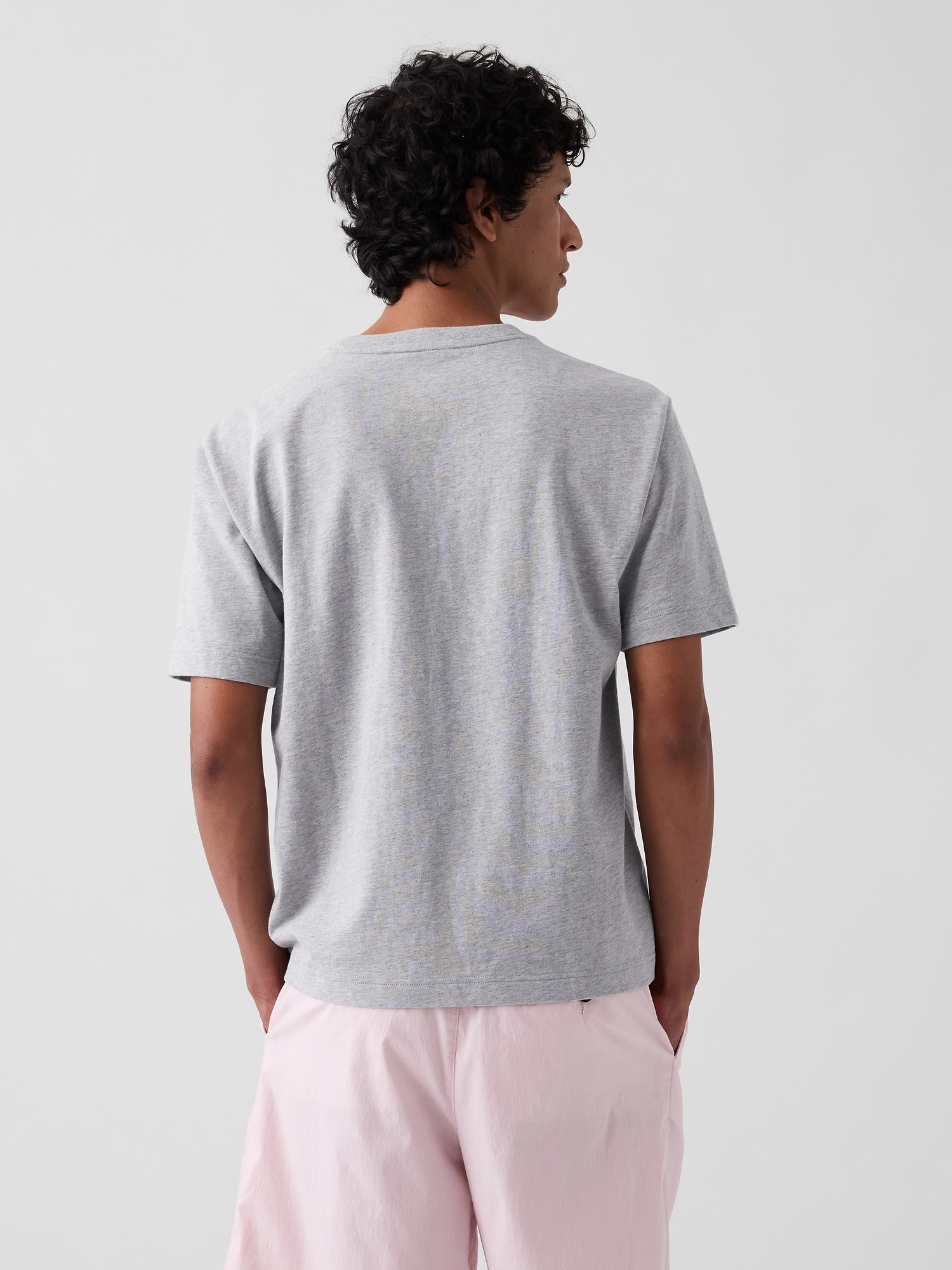 Мужские футболки Gap × Malbon Organic Cotton Logo T-Shirt — фото 3