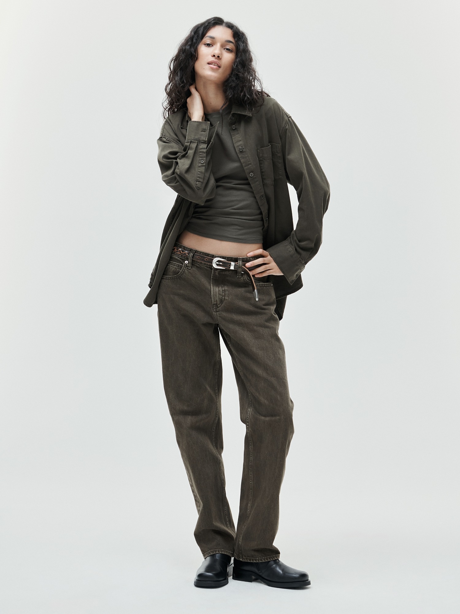 Женские джинсы Gap Mid Rise Straight Taper Jeans — фото 8