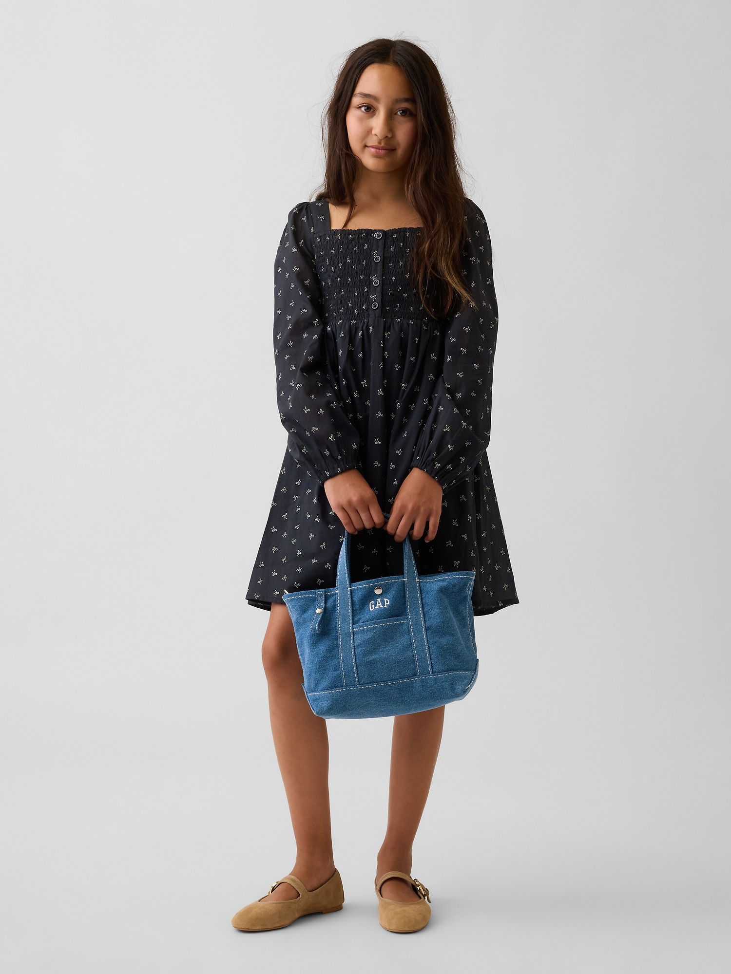 Детские платья Gap Kids Smocked Square-Neck Dress — фото 4