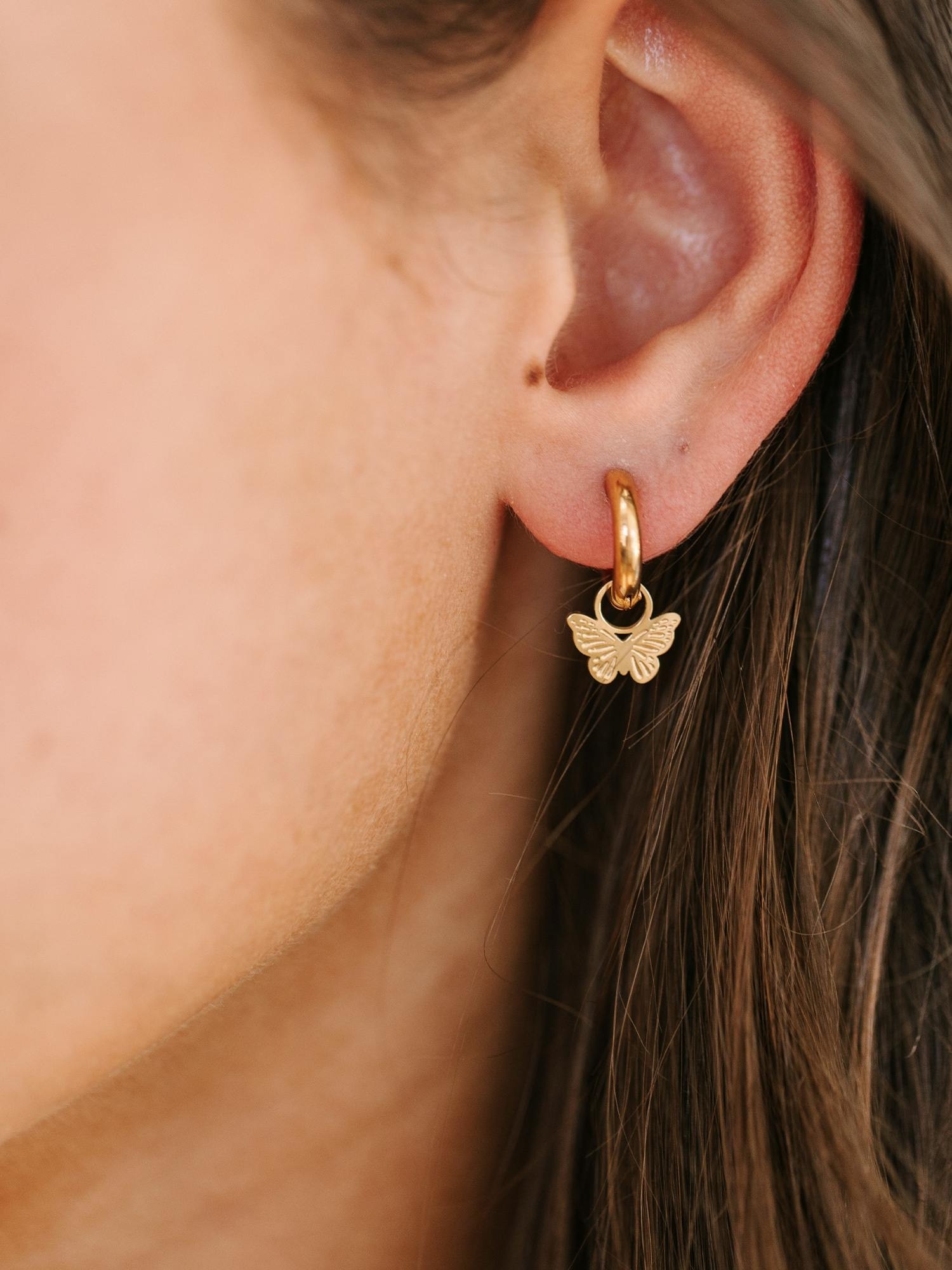 Детские серьги-колечки Gap Pierced Co золотистые 8мм, цвет: Золотой — фото 2